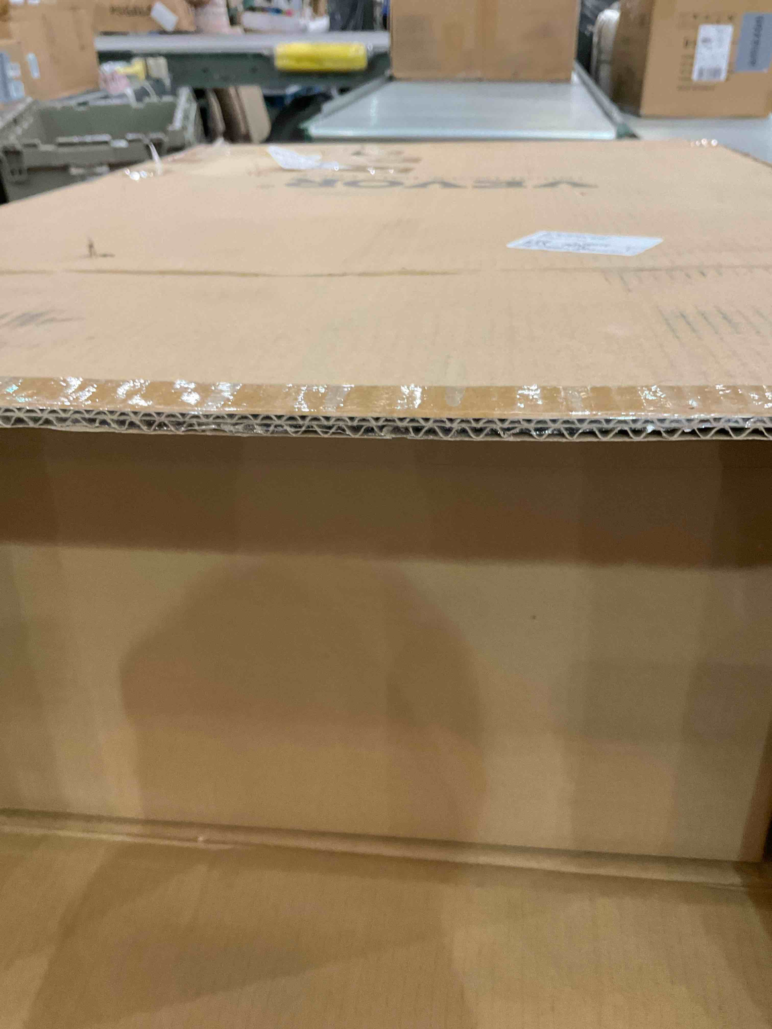 https://s3.amazonaws.com/lotting-images-prod/BargainHunt/EXS01562920_1717523586201.jpeg