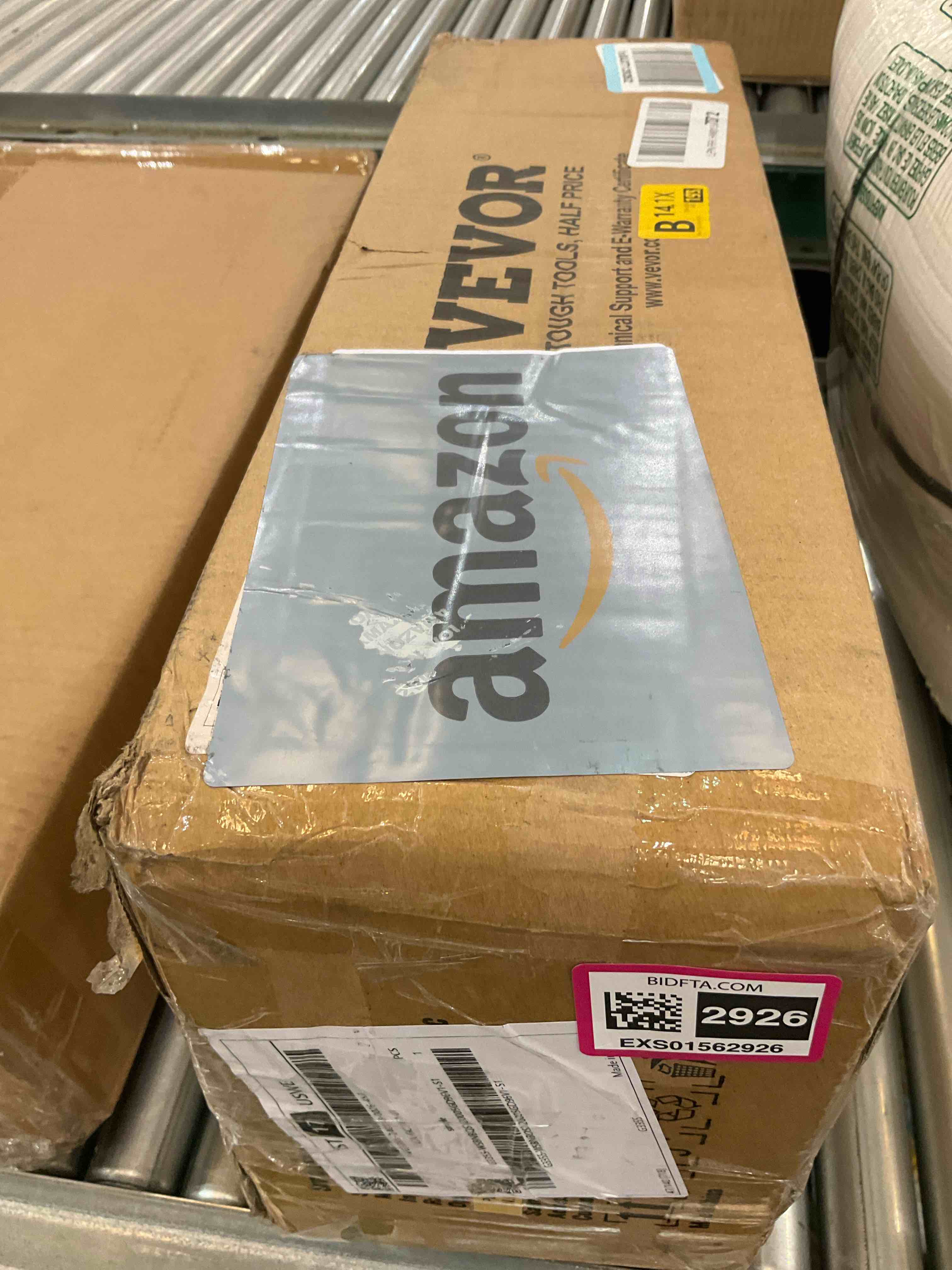 https://s3.amazonaws.com/lotting-images-prod/BargainHunt/EXS01562926_1717519518238.jpeg