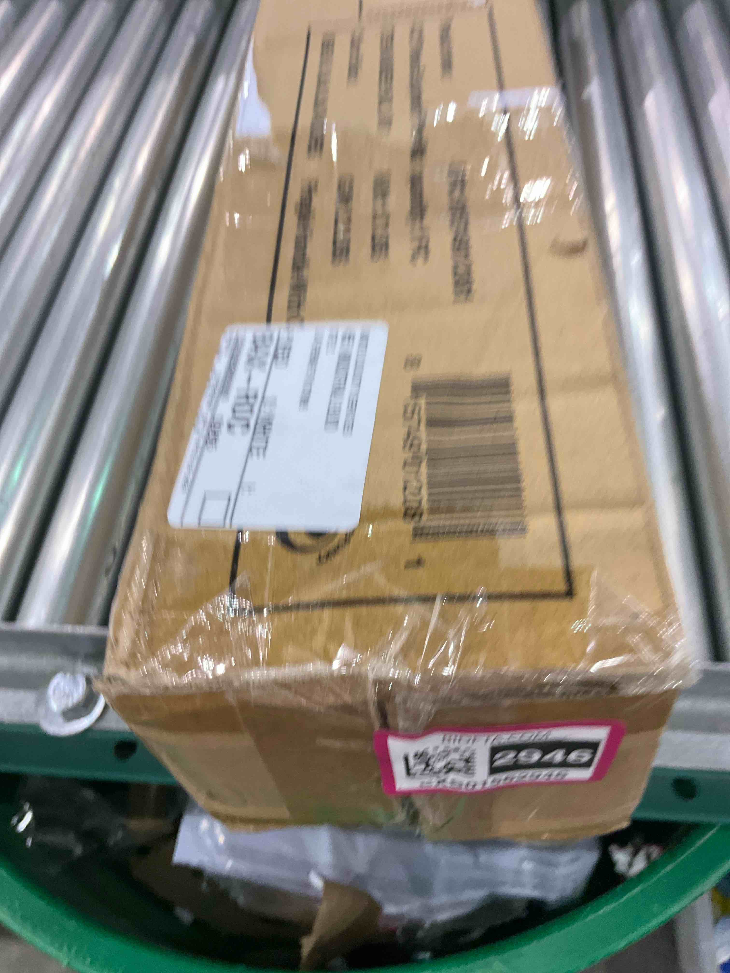 https://s3.amazonaws.com/lotting-images-prod/BargainHunt/EXS01562946_1717590839529.jpeg