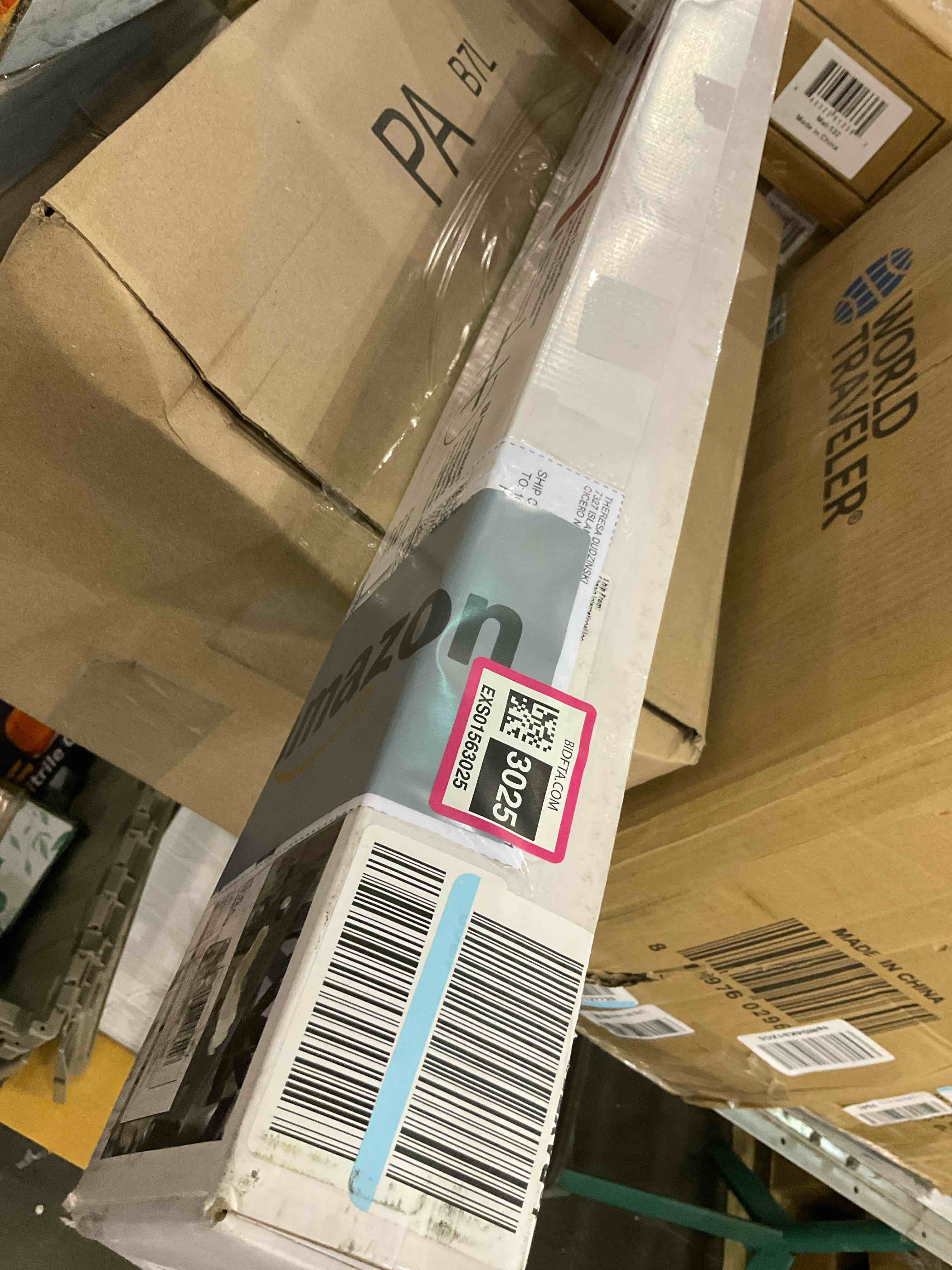 https://s3.amazonaws.com/lotting-images-prod/BargainHunt/EXS01563025_1717071050768.jpeg
