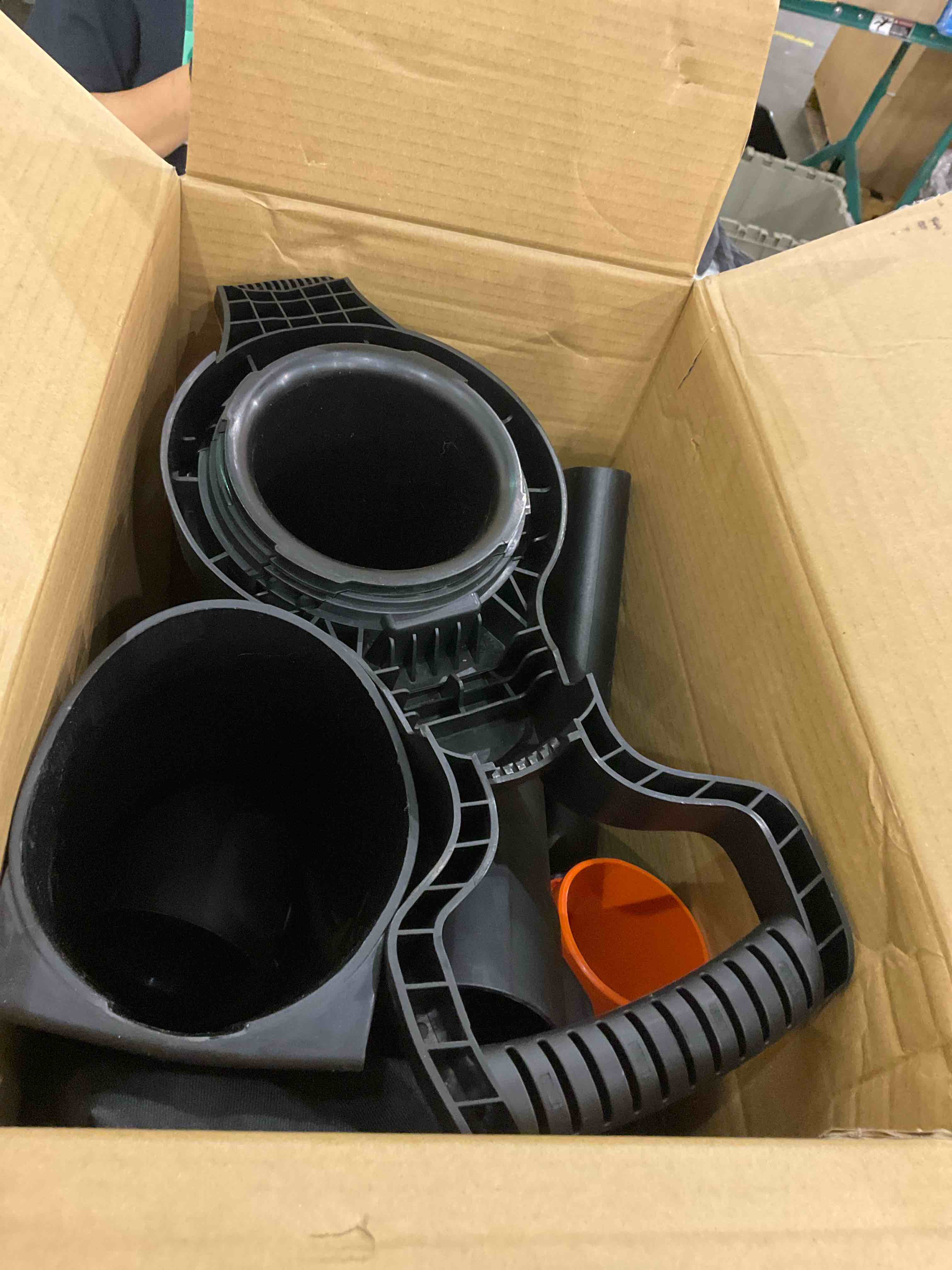 https://s3.amazonaws.com/lotting-images-prod/BargainHunt/EXS01563028_1717071266945.jpeg