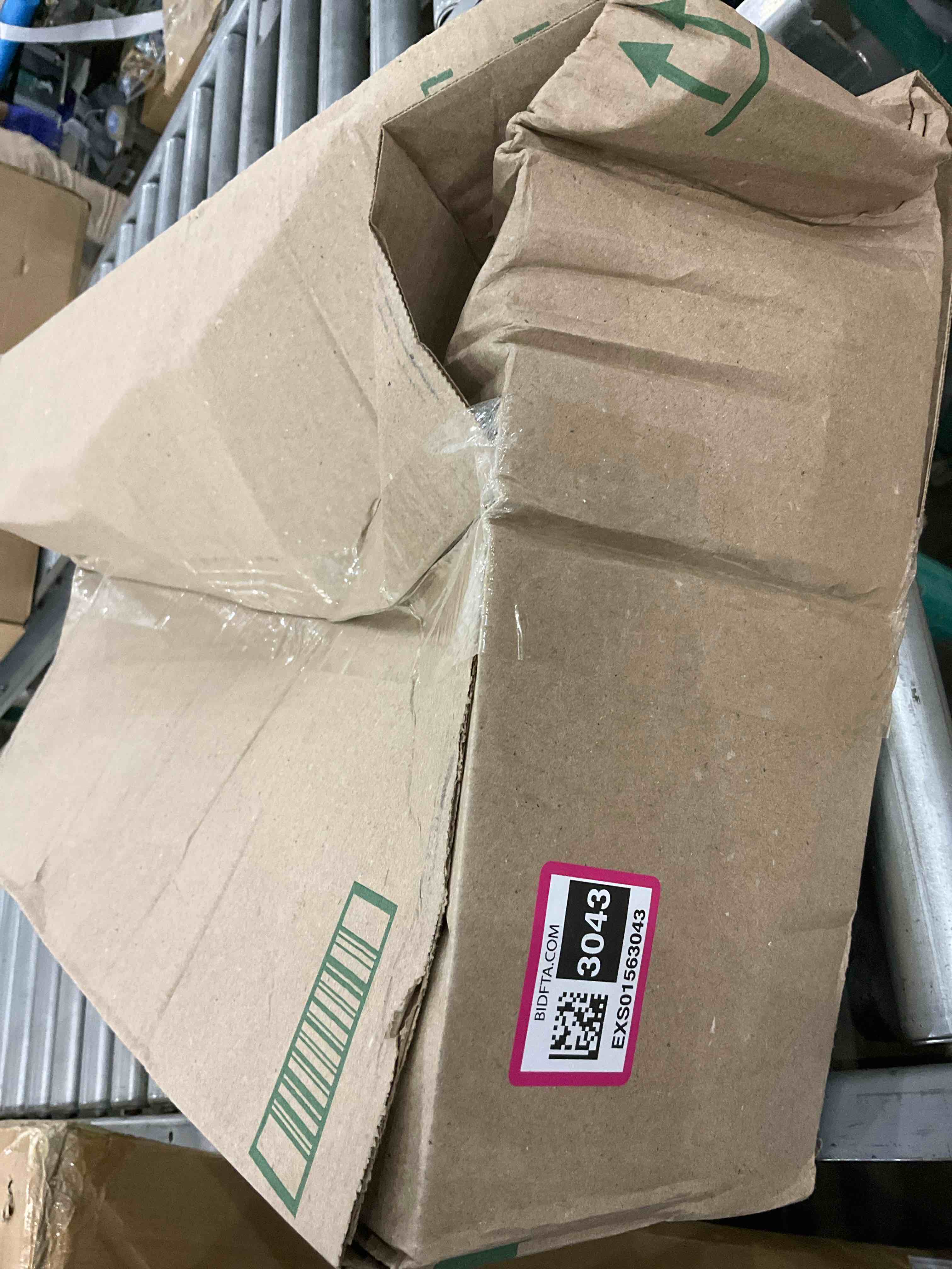 https://s3.amazonaws.com/lotting-images-prod/BargainHunt/EXS01563043_1717073128328.jpeg
