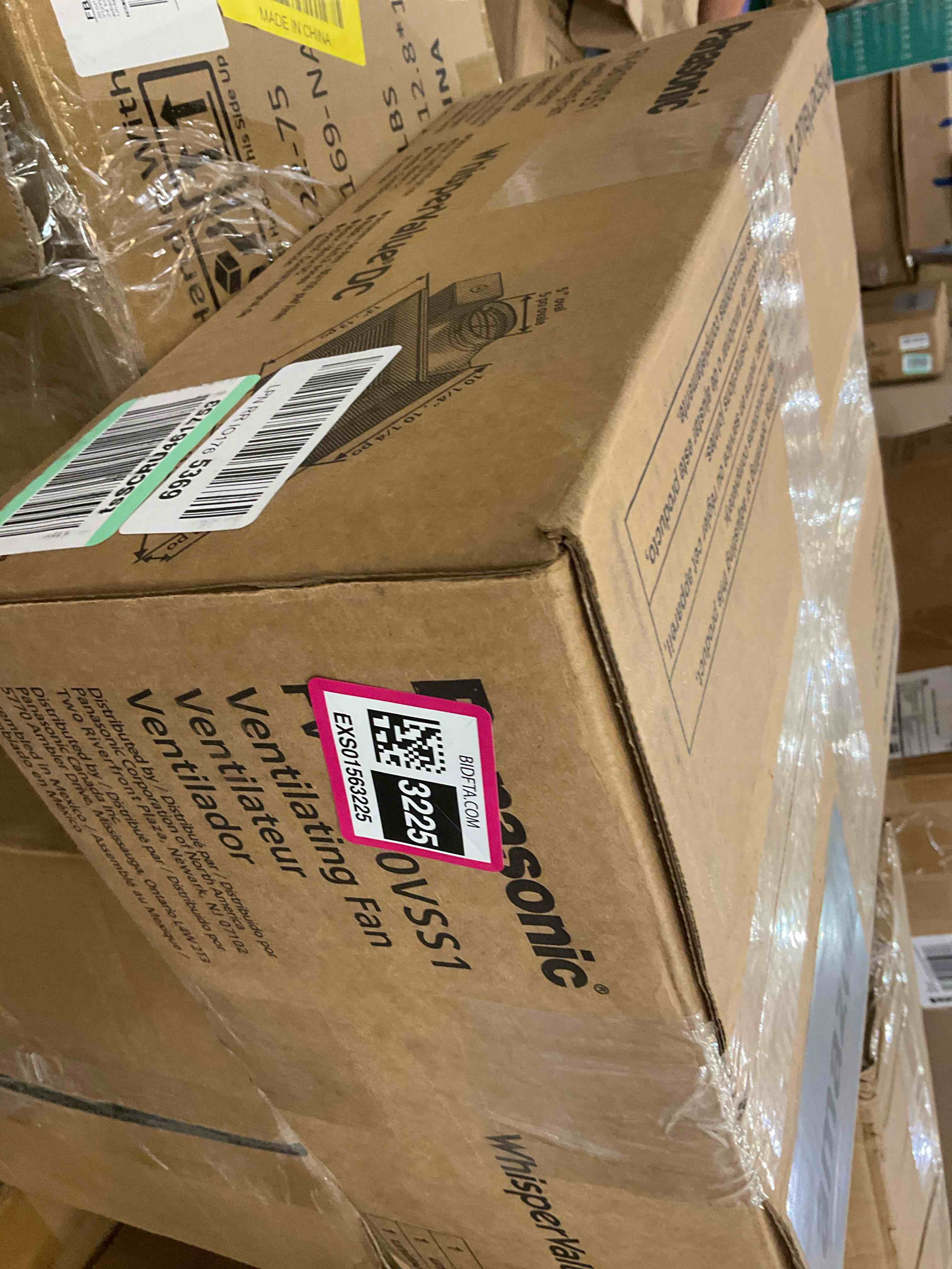 https://s3.amazonaws.com/lotting-images-prod/BargainHunt/EXS01563225_1717439712250.jpeg