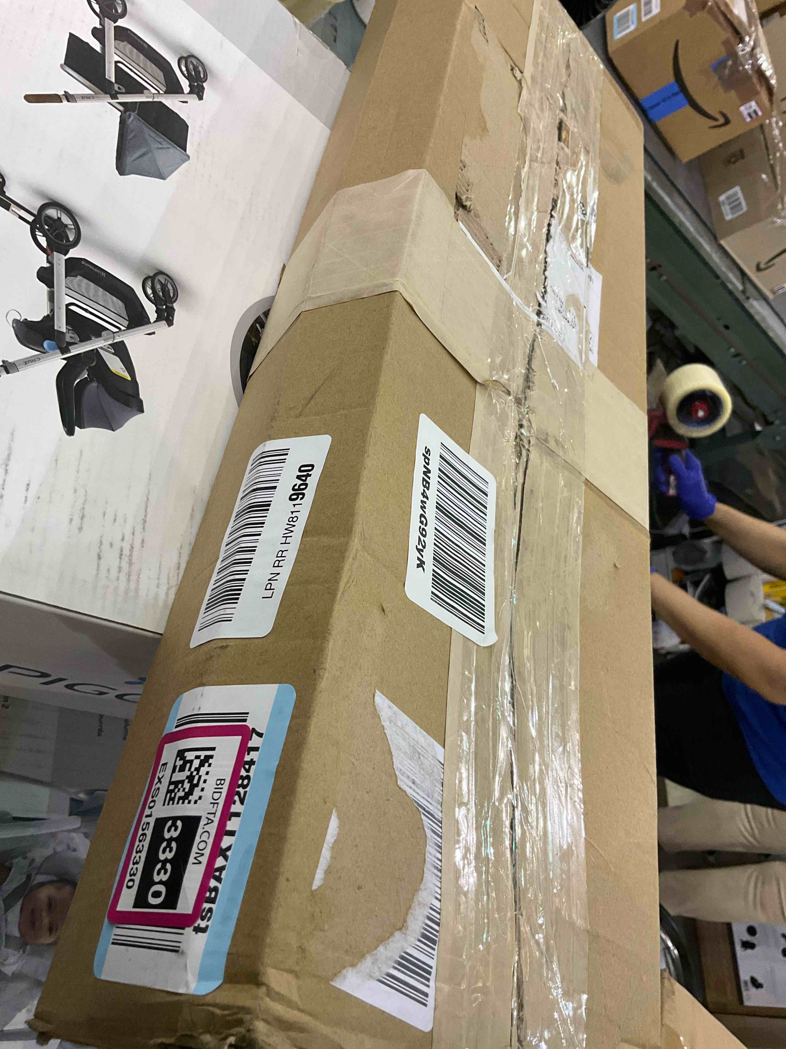 https://s3.amazonaws.com/lotting-images-prod/BargainHunt/EXS01563330_1717513647930.jpeg