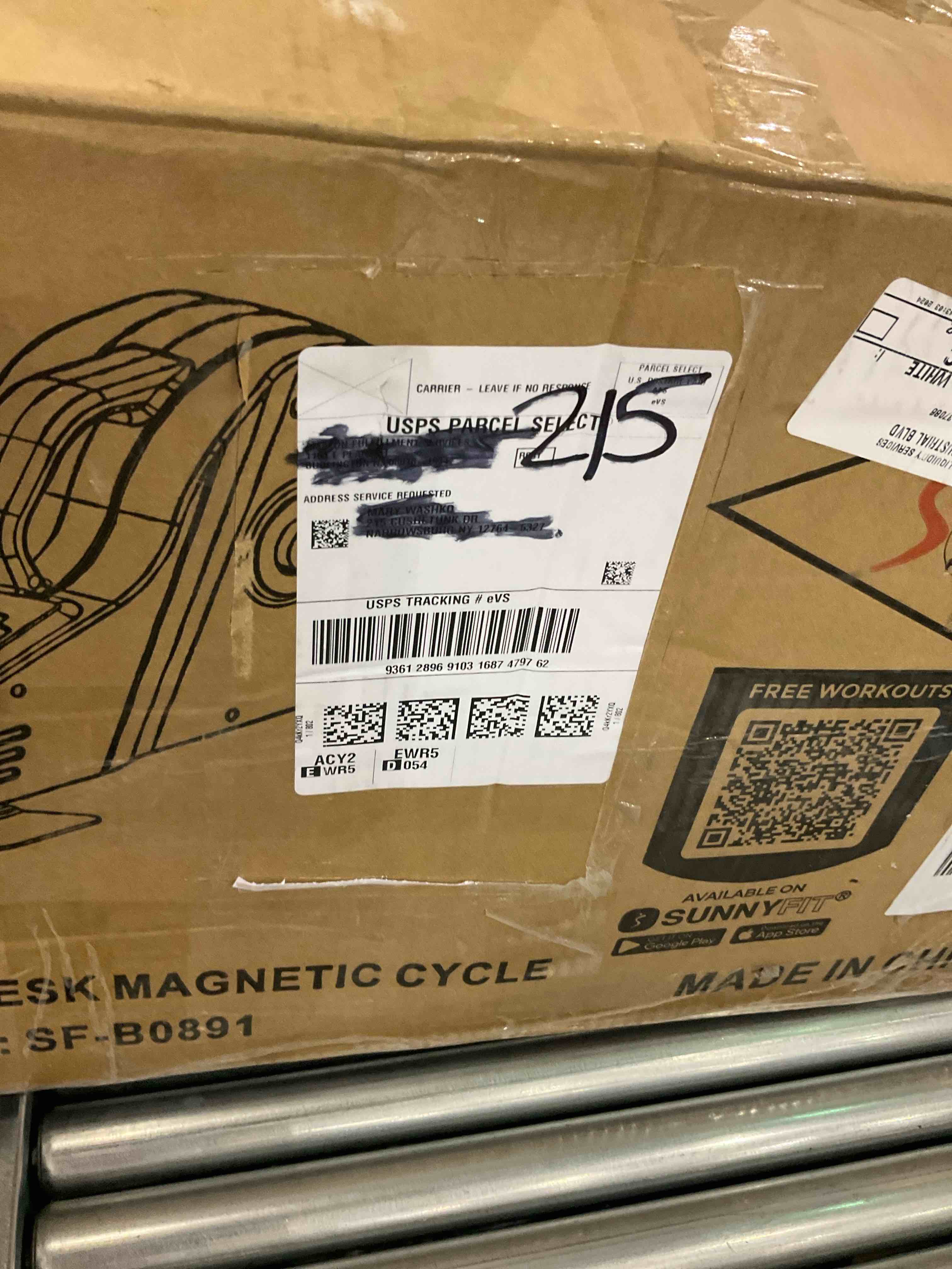 https://s3.amazonaws.com/lotting-images-prod/BargainHunt/EXS01563543_1719922891199.jpeg