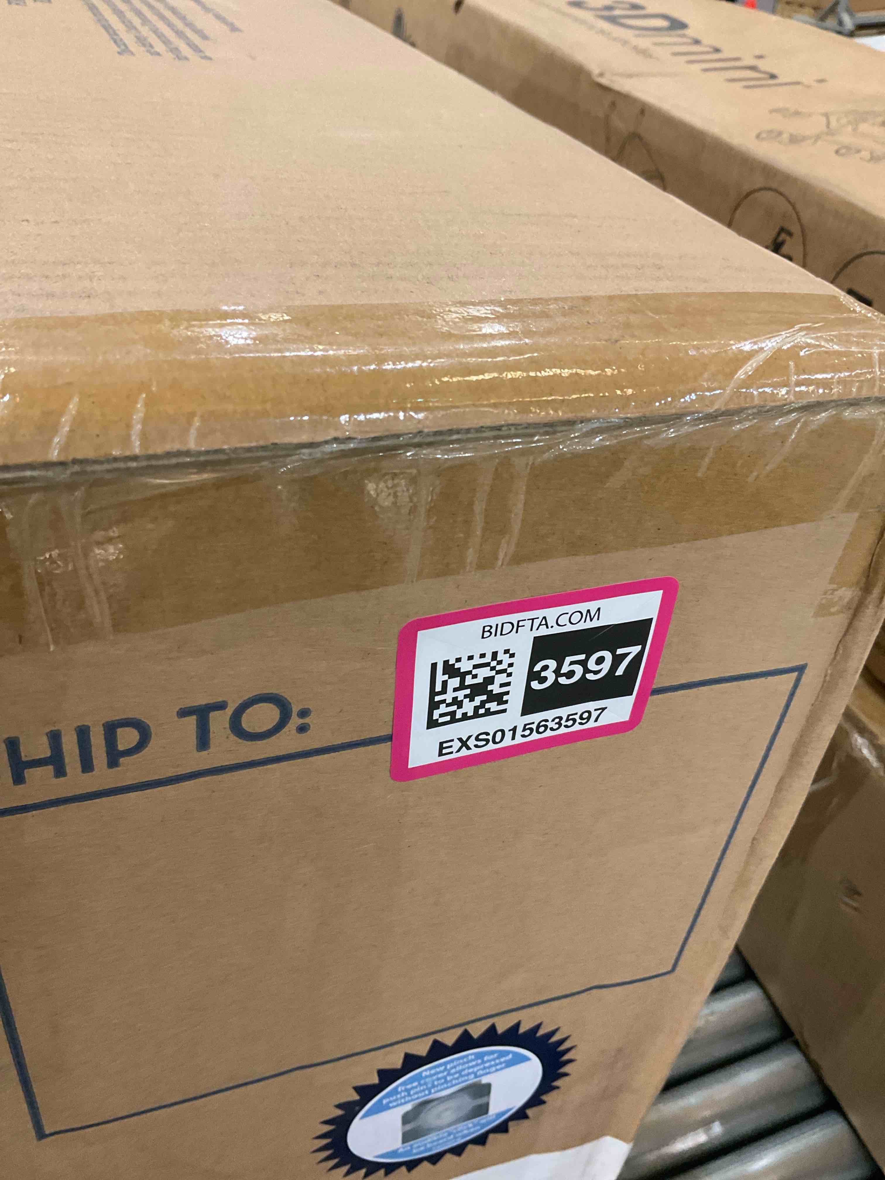 https://s3.amazonaws.com/lotting-images-prod/BargainHunt/EXS01563597_1719941422111.jpeg