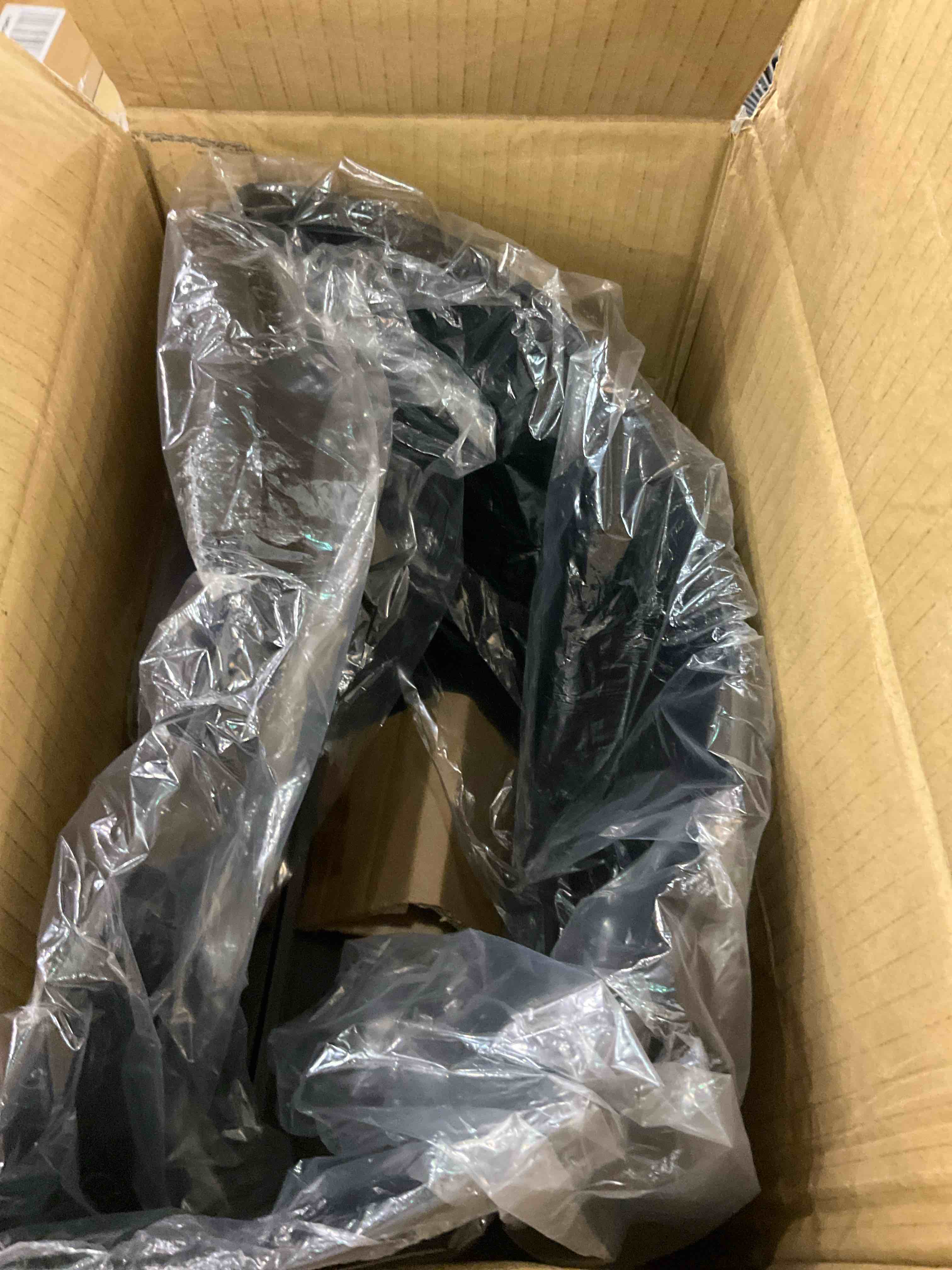https://s3.amazonaws.com/lotting-images-prod/BargainHunt/EXS01563770_1721657655184.jpeg
