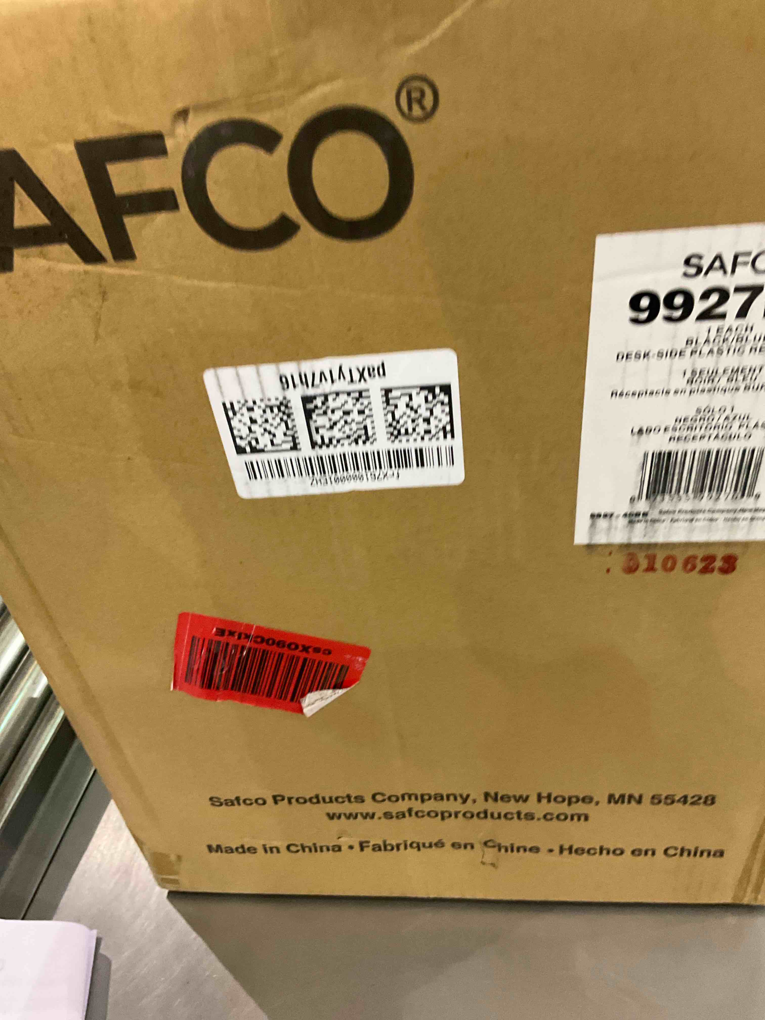 https://s3.amazonaws.com/lotting-images-prod/BargainHunt/EXS01563770_1721657677143.jpeg