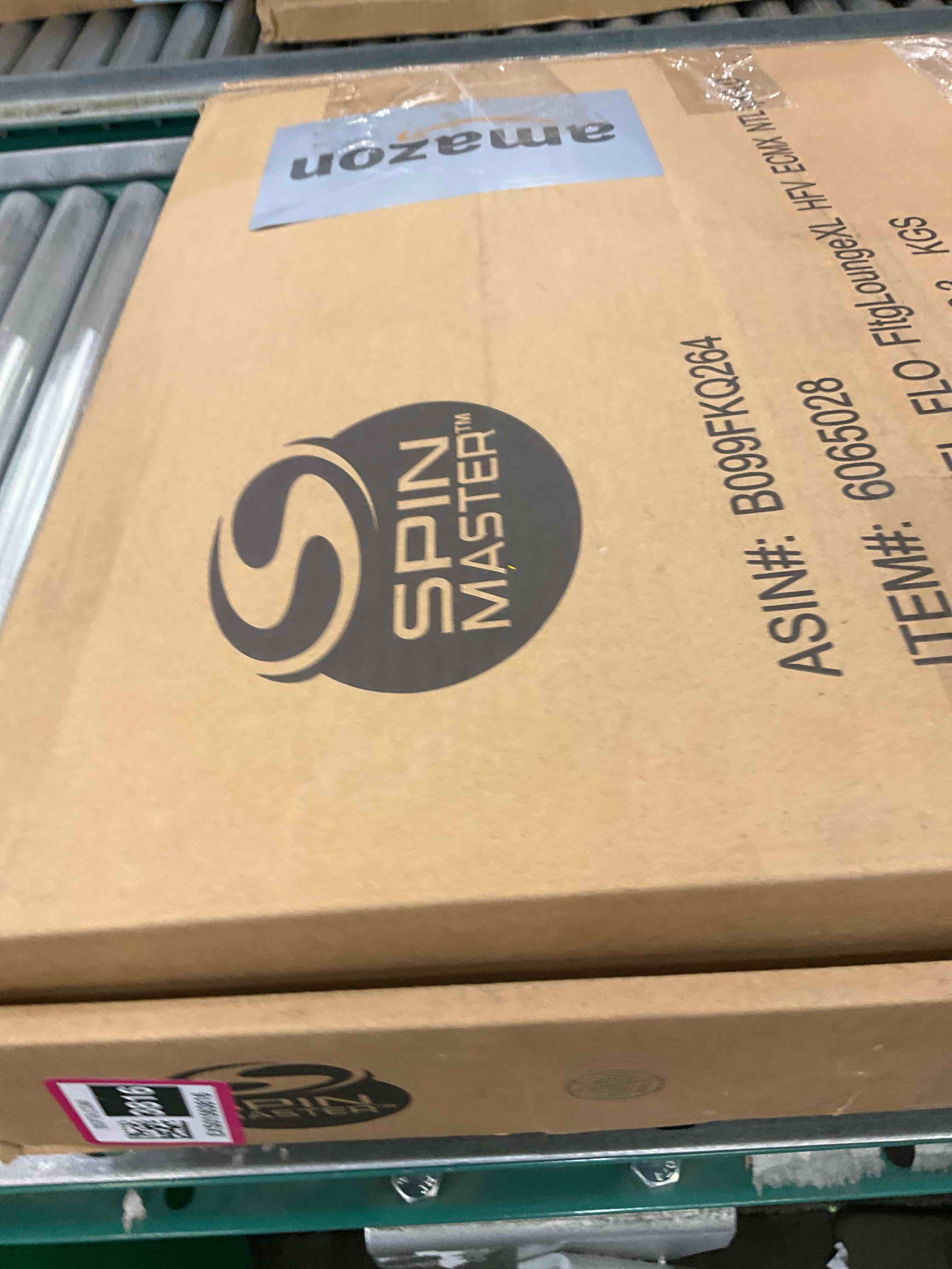 https://s3.amazonaws.com/lotting-images-prod/BargainHunt/EXS01563816_1721674964882.jpeg