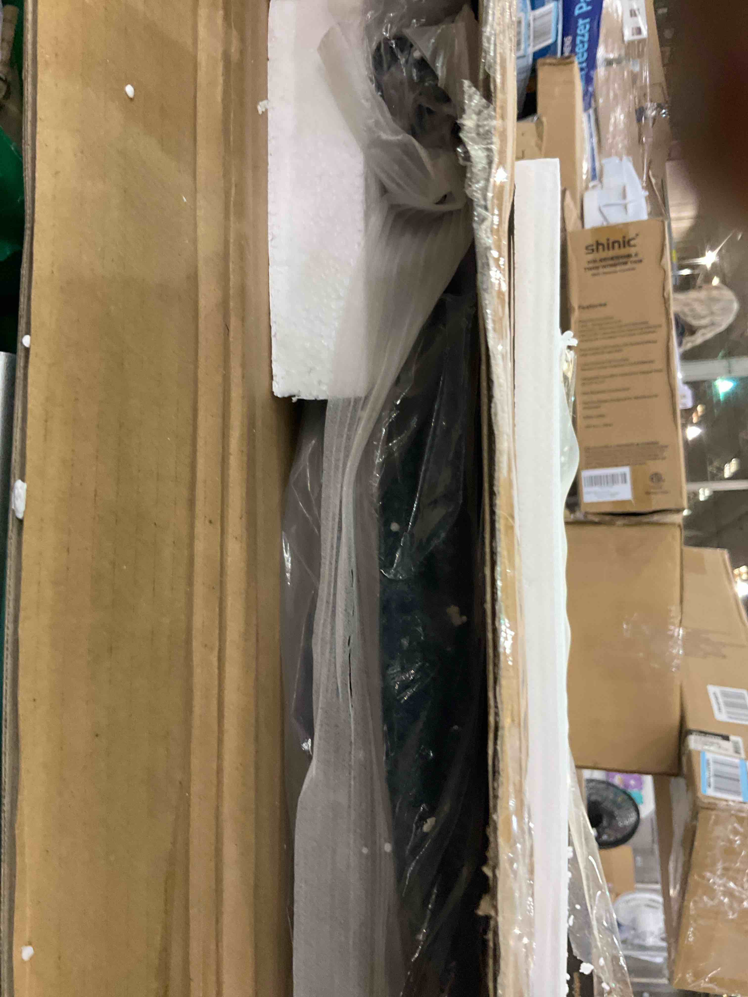 https://s3.amazonaws.com/lotting-images-prod/BargainHunt/EXS01563914_1721834522493.jpeg