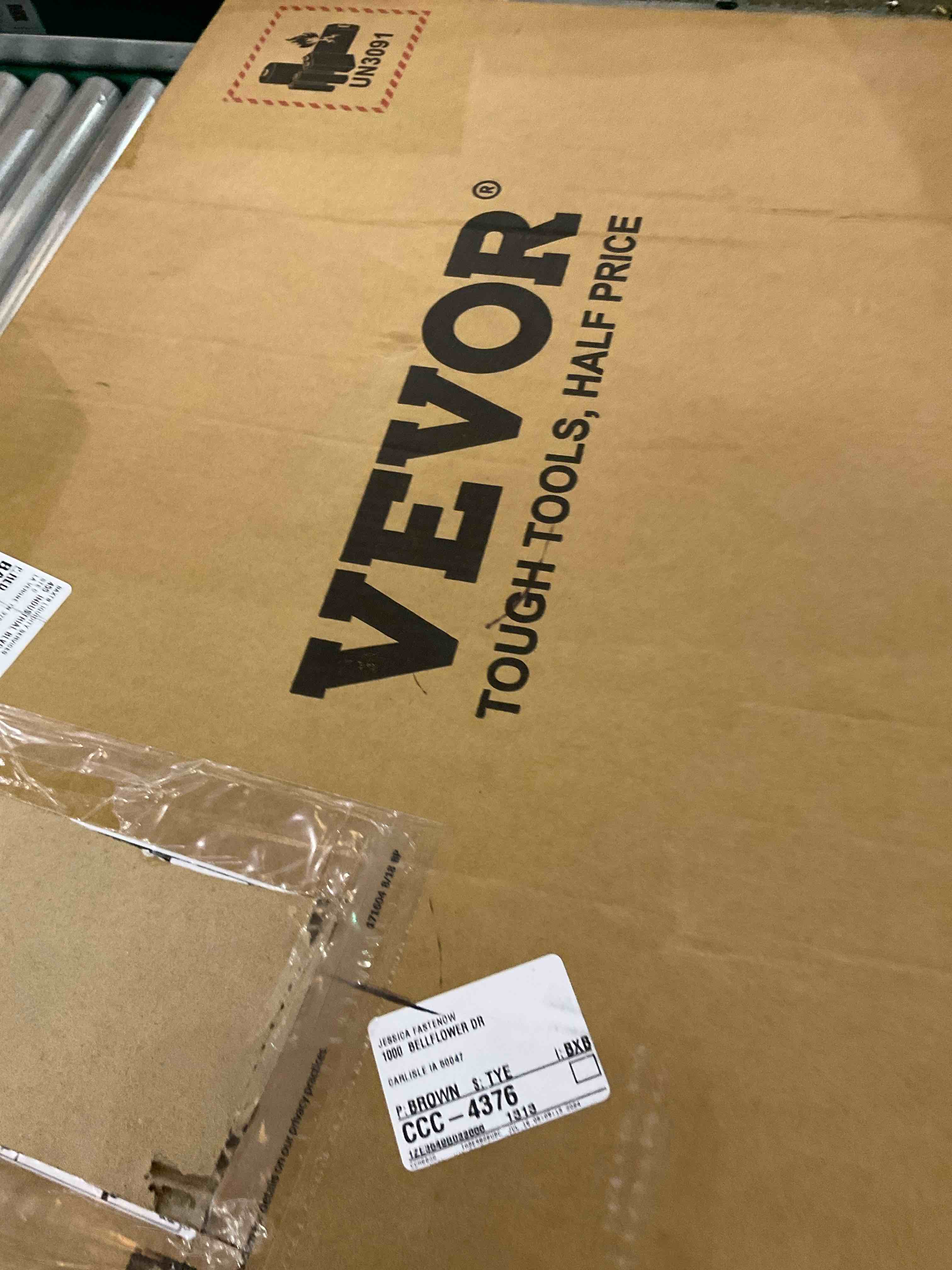 VEVOR LED Message Writing Board, 24"x16" Illuminated Erasable Lighted Chalkboard, Neon Effect Menu Sign Board, Drawing Board with 8 Fluorescent Chalk Markers and Remote Control, for Home Wedding Shop