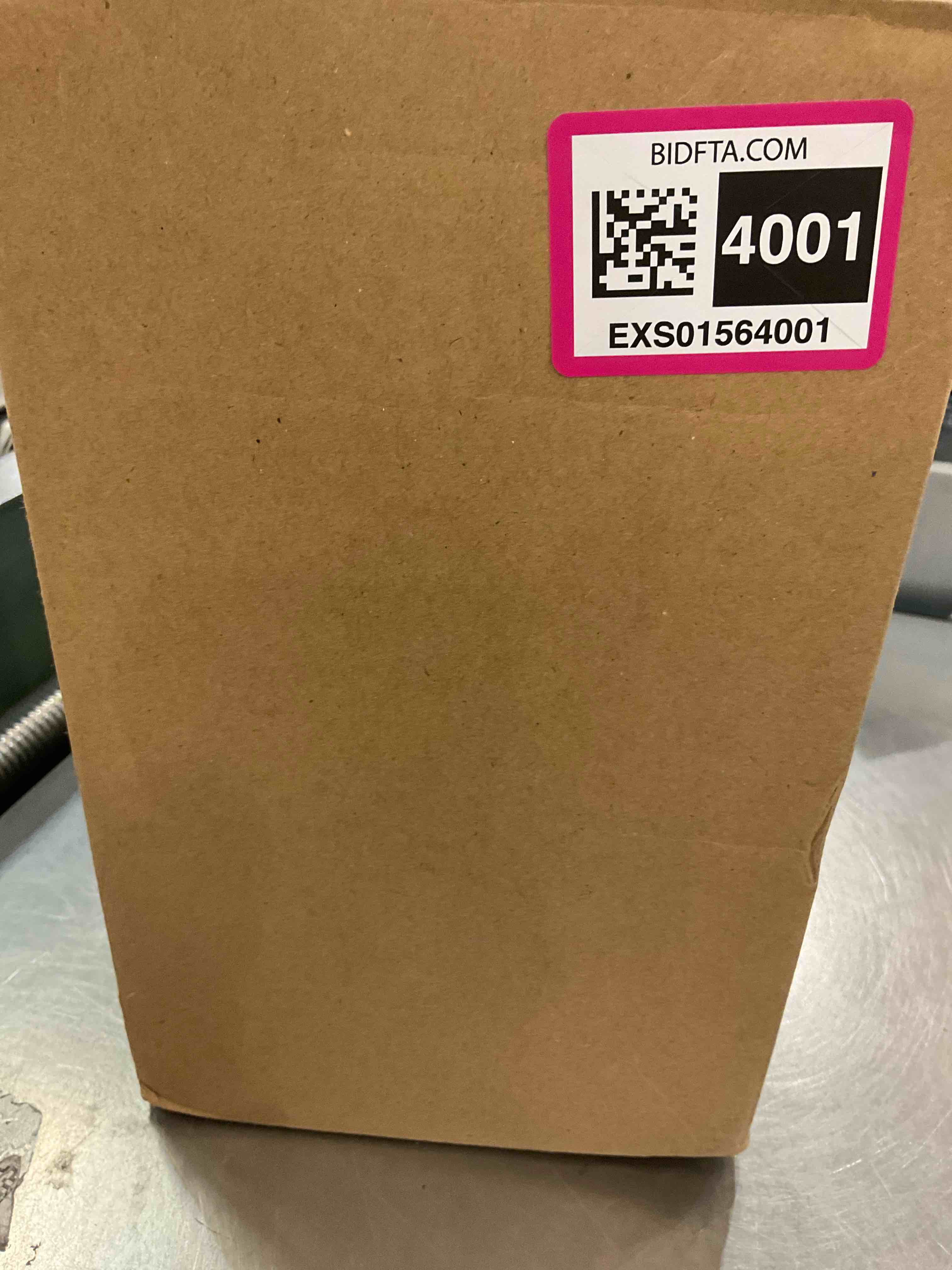 https://s3.amazonaws.com/lotting-images-prod/BargainHunt/EXS01564001_1716227122559.jpeg
