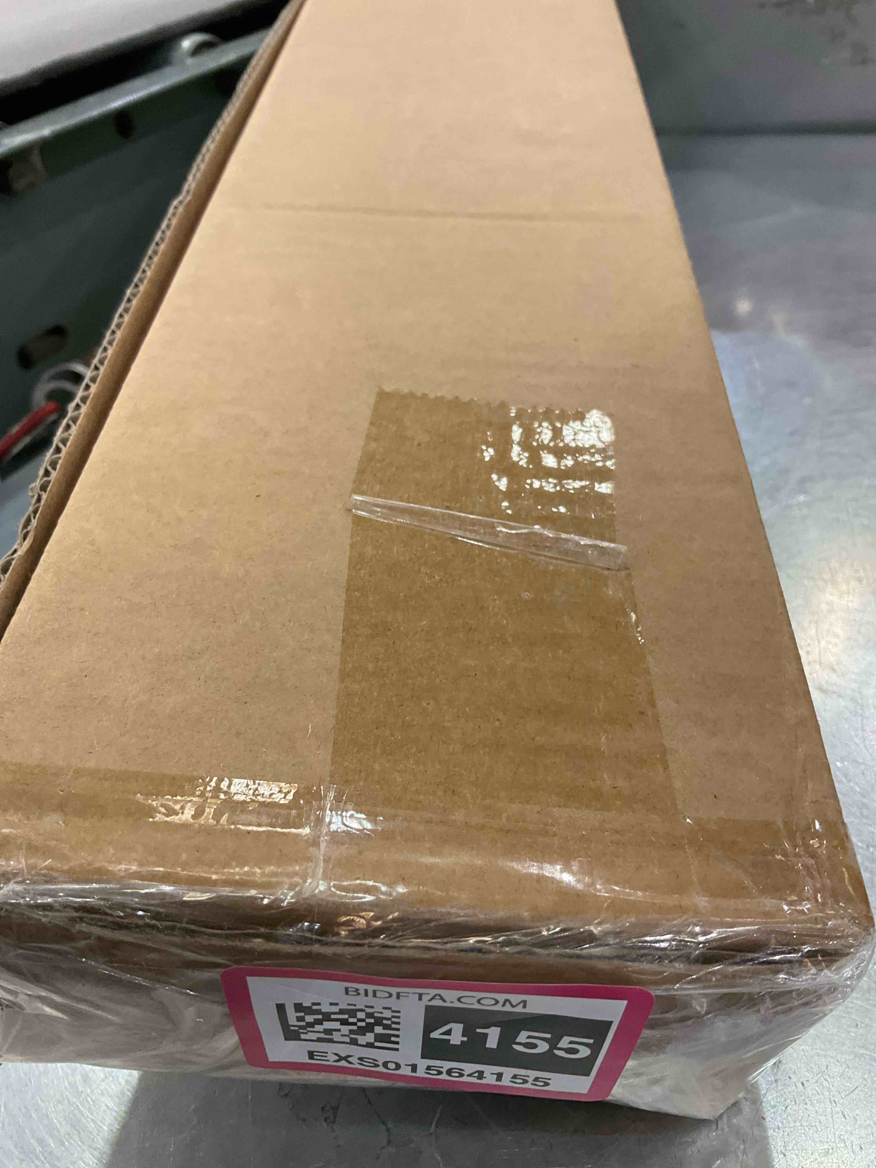 https://s3.amazonaws.com/lotting-images-prod/BargainHunt/EXS01564155_1716304309858.jpeg