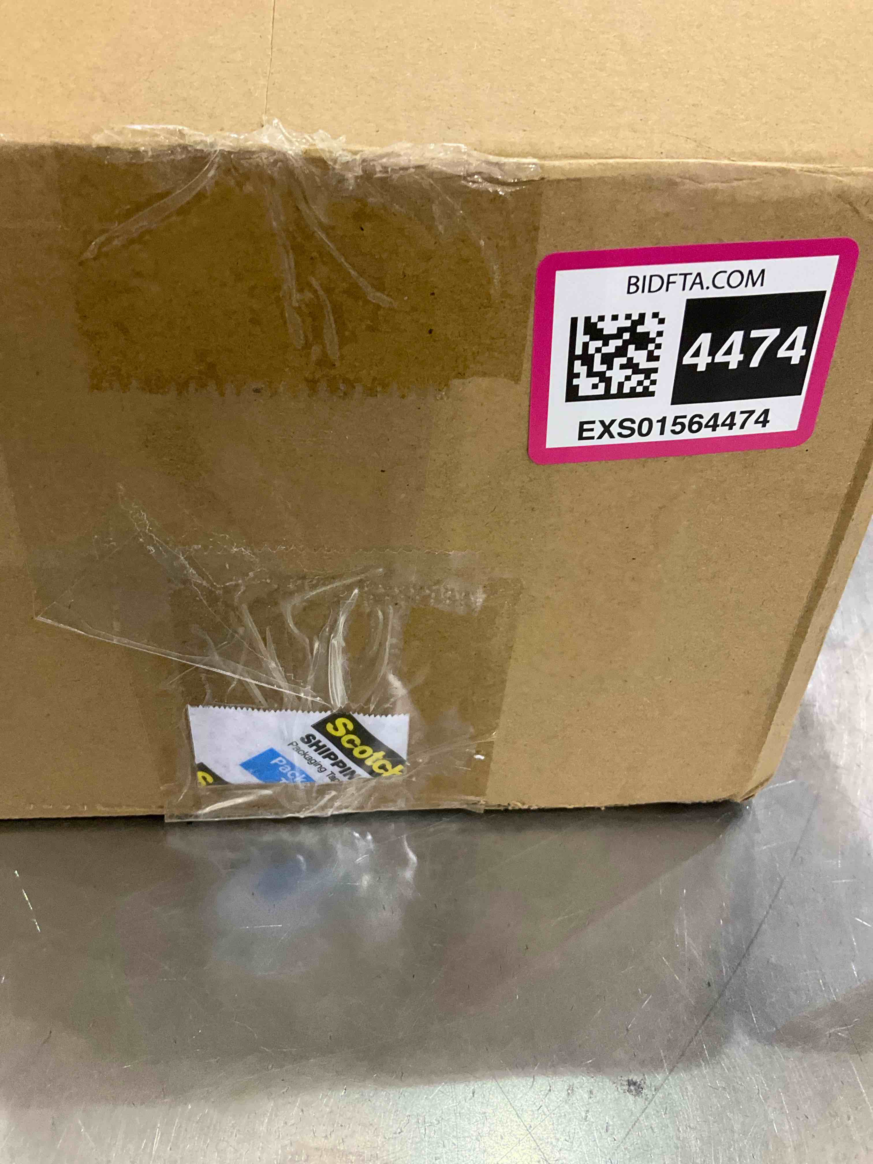 https://s3.amazonaws.com/lotting-images-prod/BargainHunt/EXS01564474_1716473088347.jpeg