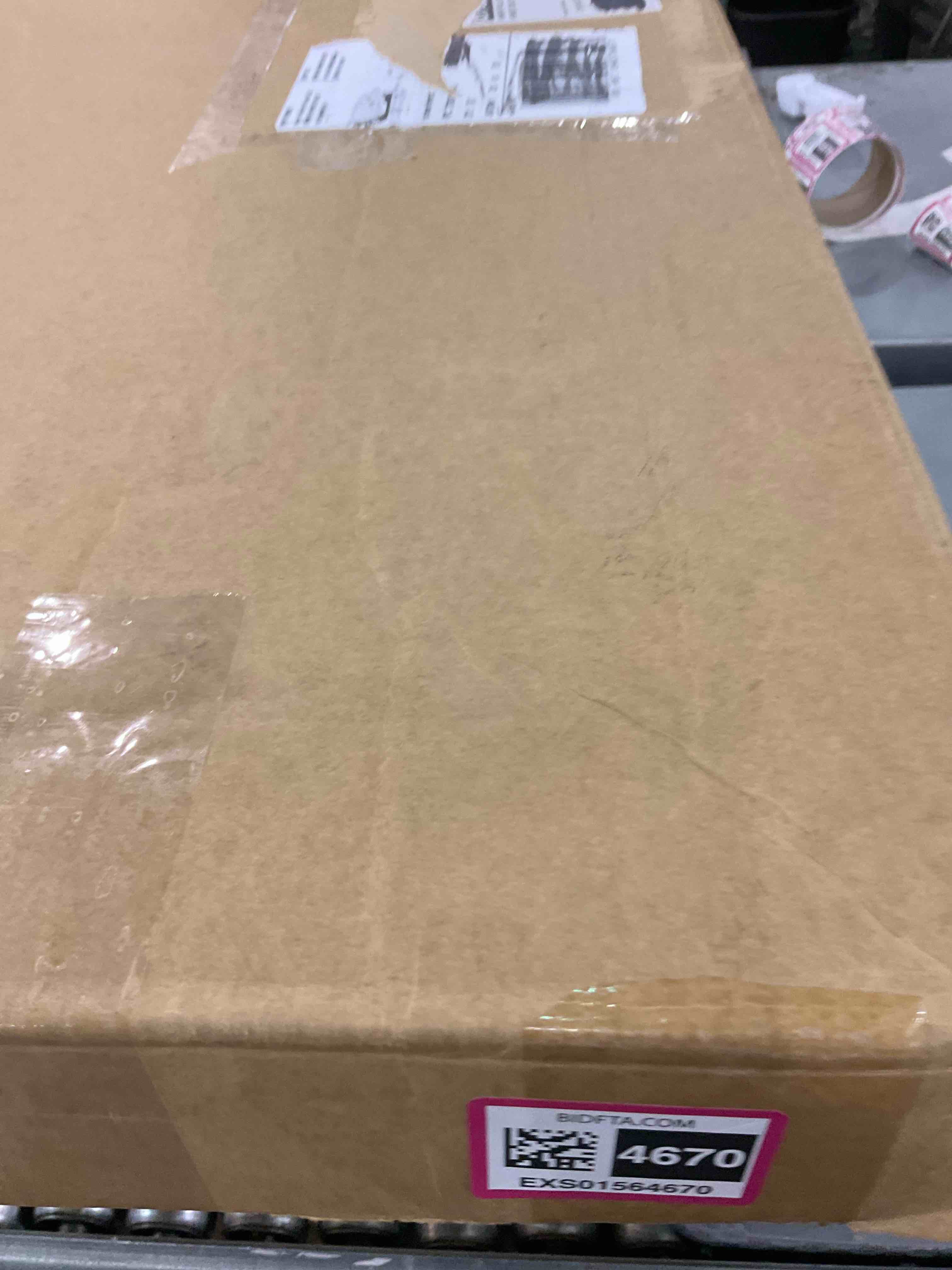 https://s3.amazonaws.com/lotting-images-prod/BargainHunt/EXS01564670_1722425526213.jpeg