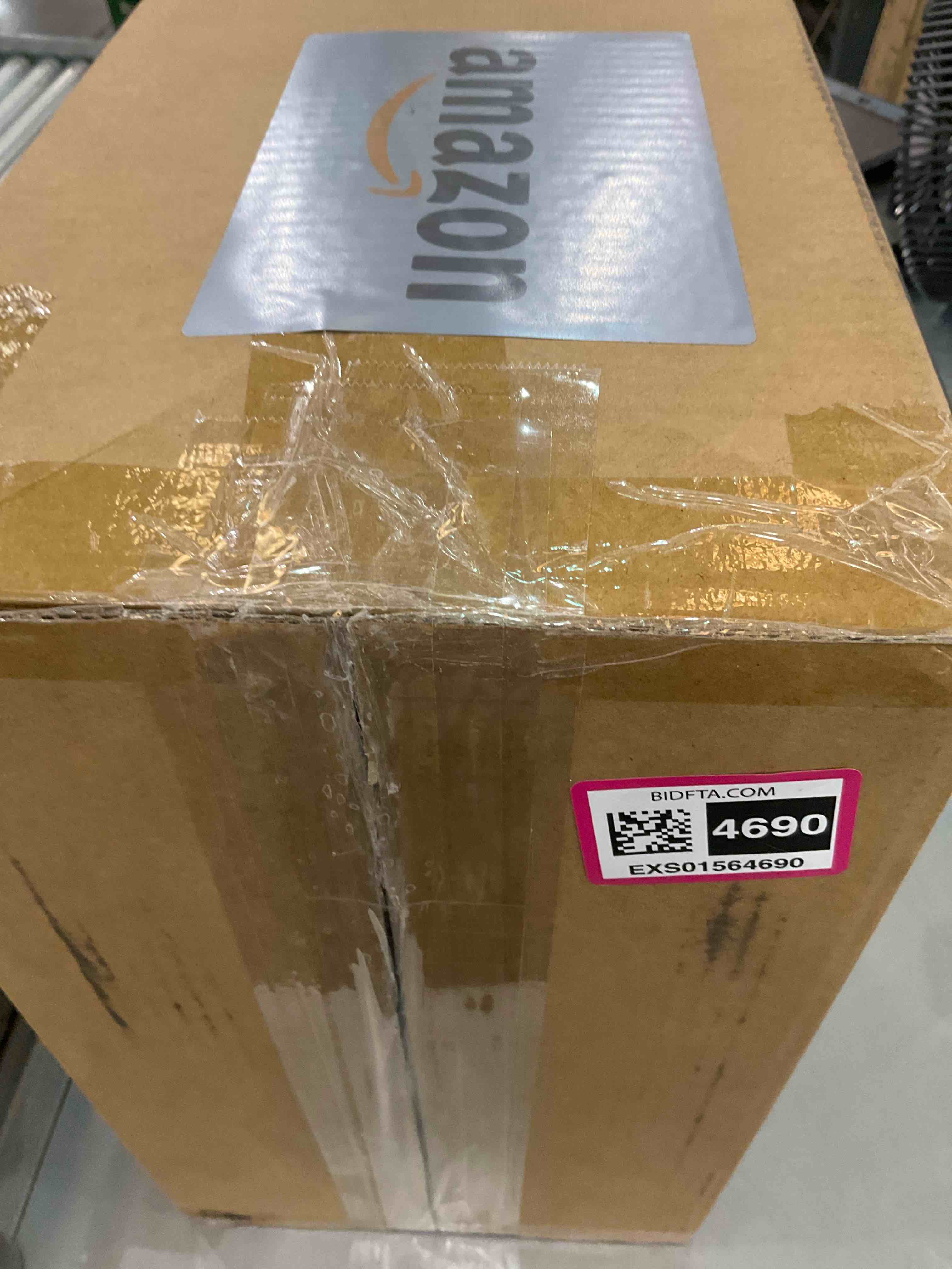 https://s3.amazonaws.com/lotting-images-prod/BargainHunt/EXS01564690_1722435386202.jpeg