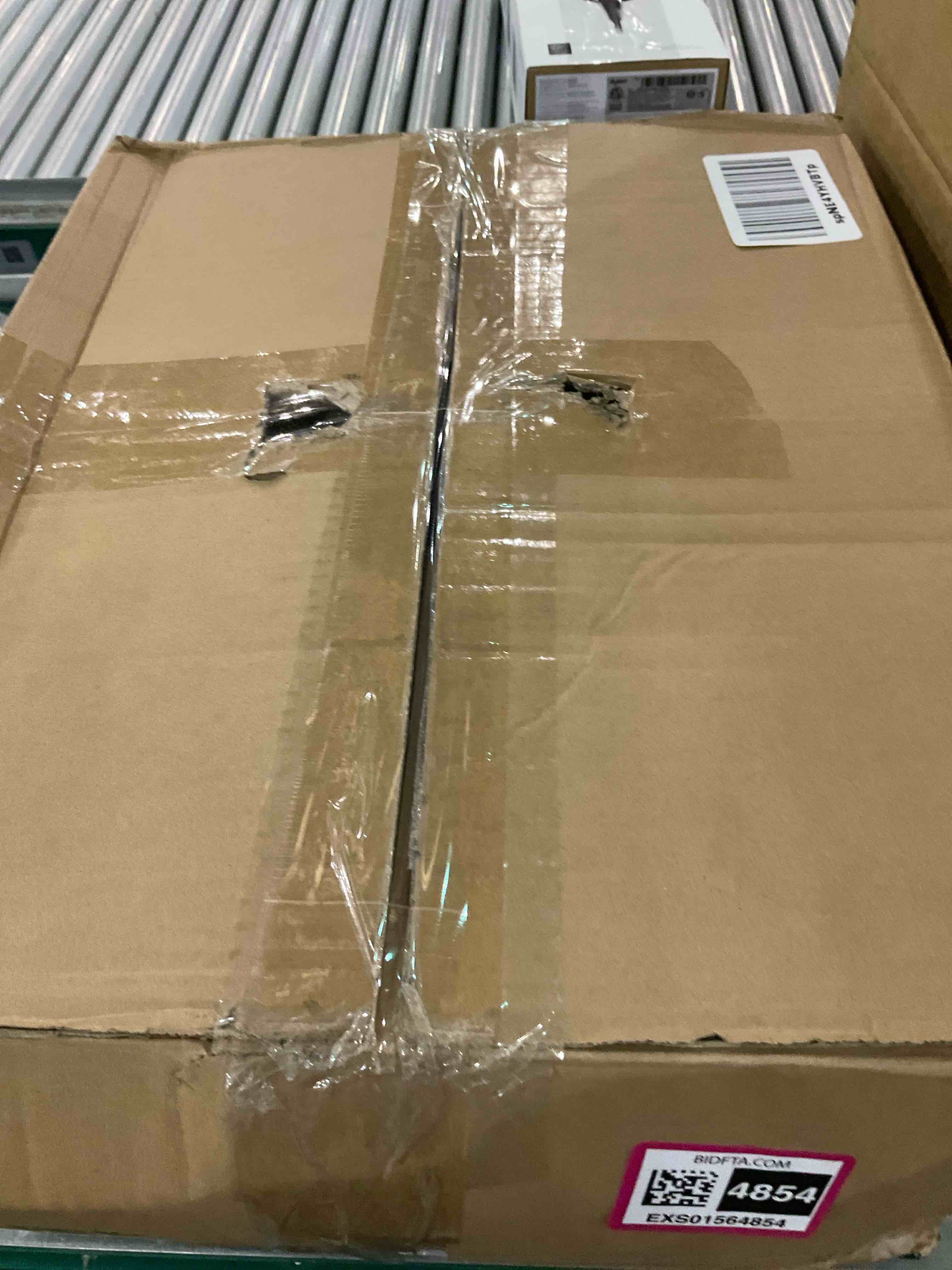 https://s3.amazonaws.com/lotting-images-prod/BargainHunt/EXS01564854_1722859609543.jpeg