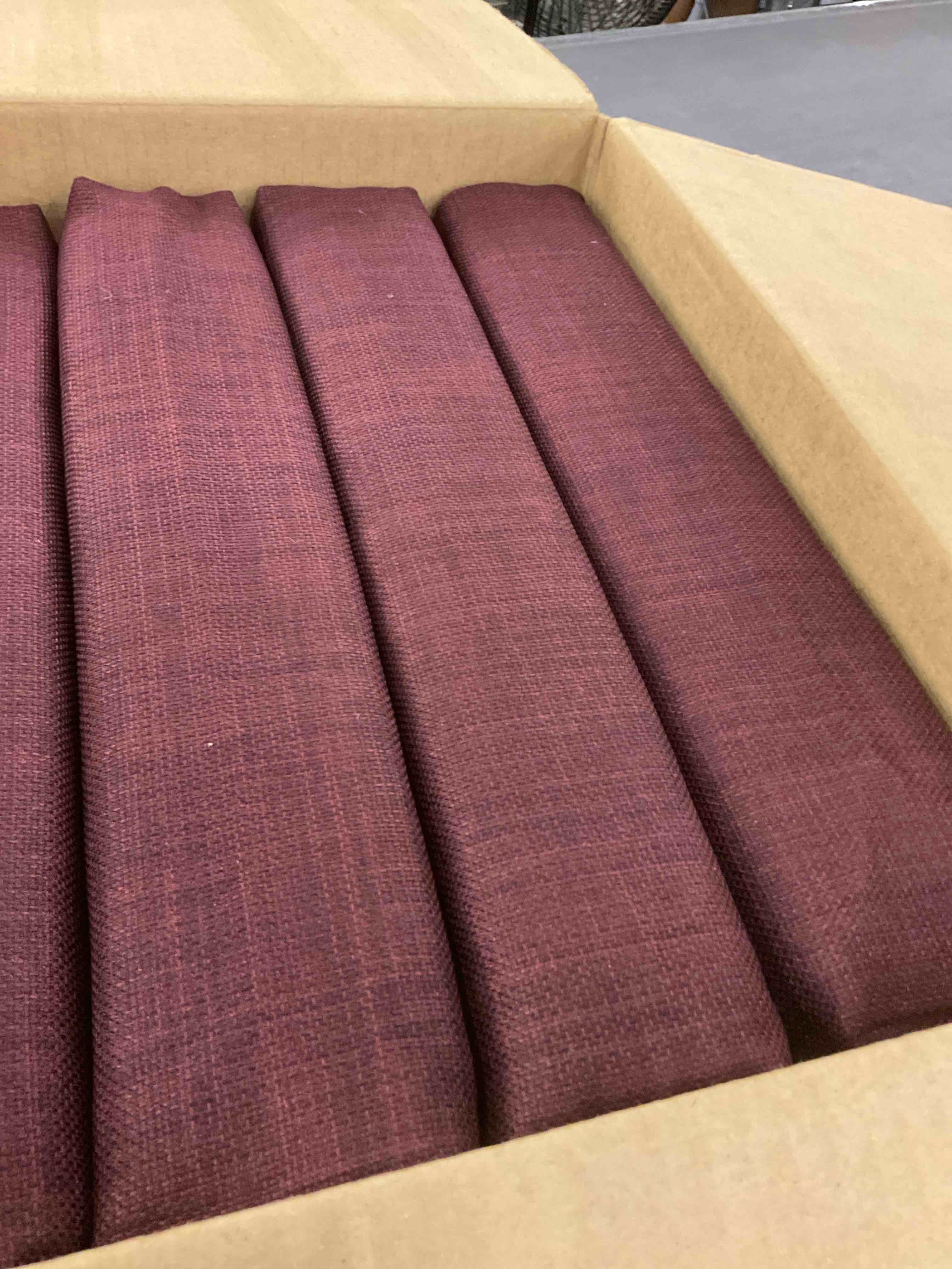 https://s3.amazonaws.com/lotting-images-prod/BargainHunt/EXS01565266_1717159155832.jpeg