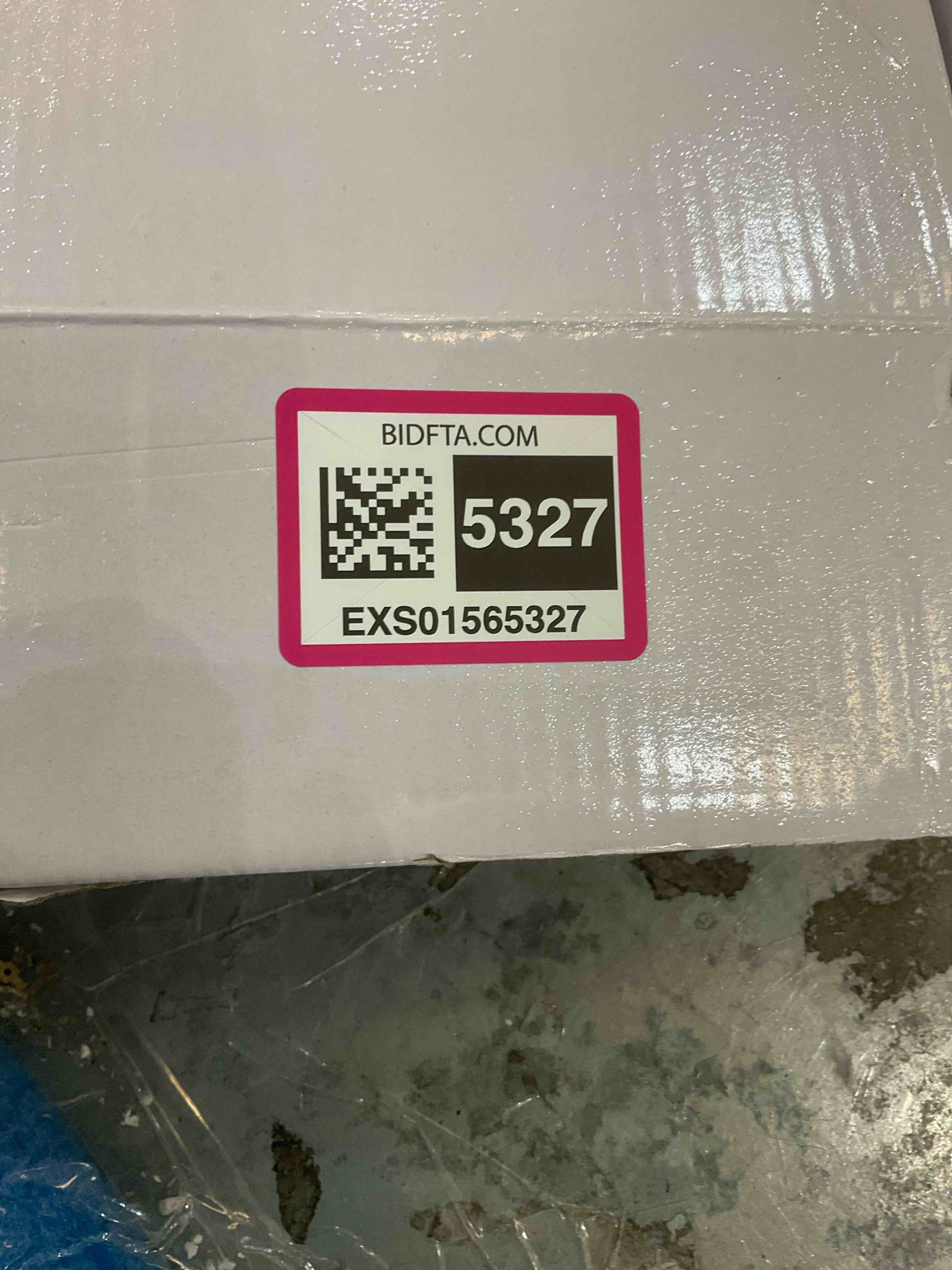 https://s3.amazonaws.com/lotting-images-prod/BargainHunt/EXS01565327_1717176596453.jpeg
