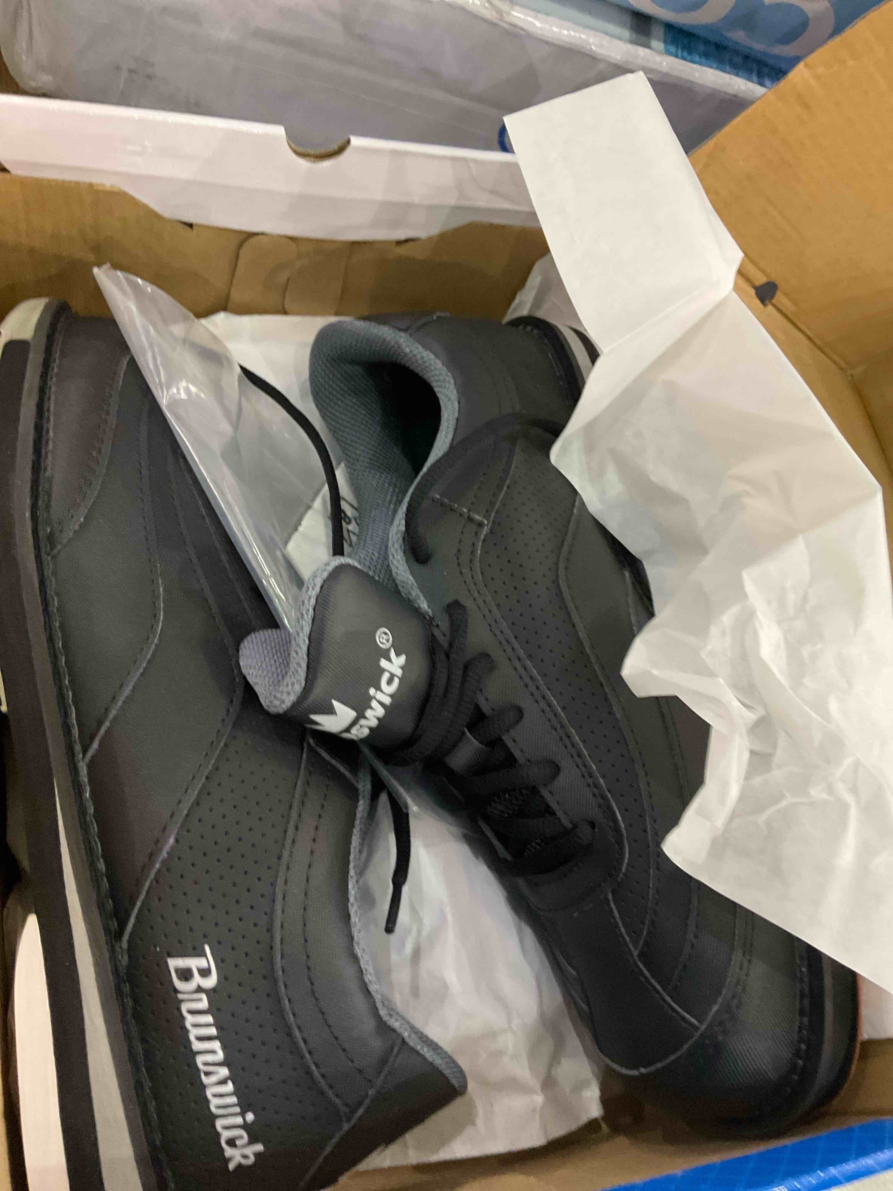https://s3.amazonaws.com/lotting-images-prod/BargainHunt/EXS01565663_1717762893537.jpeg