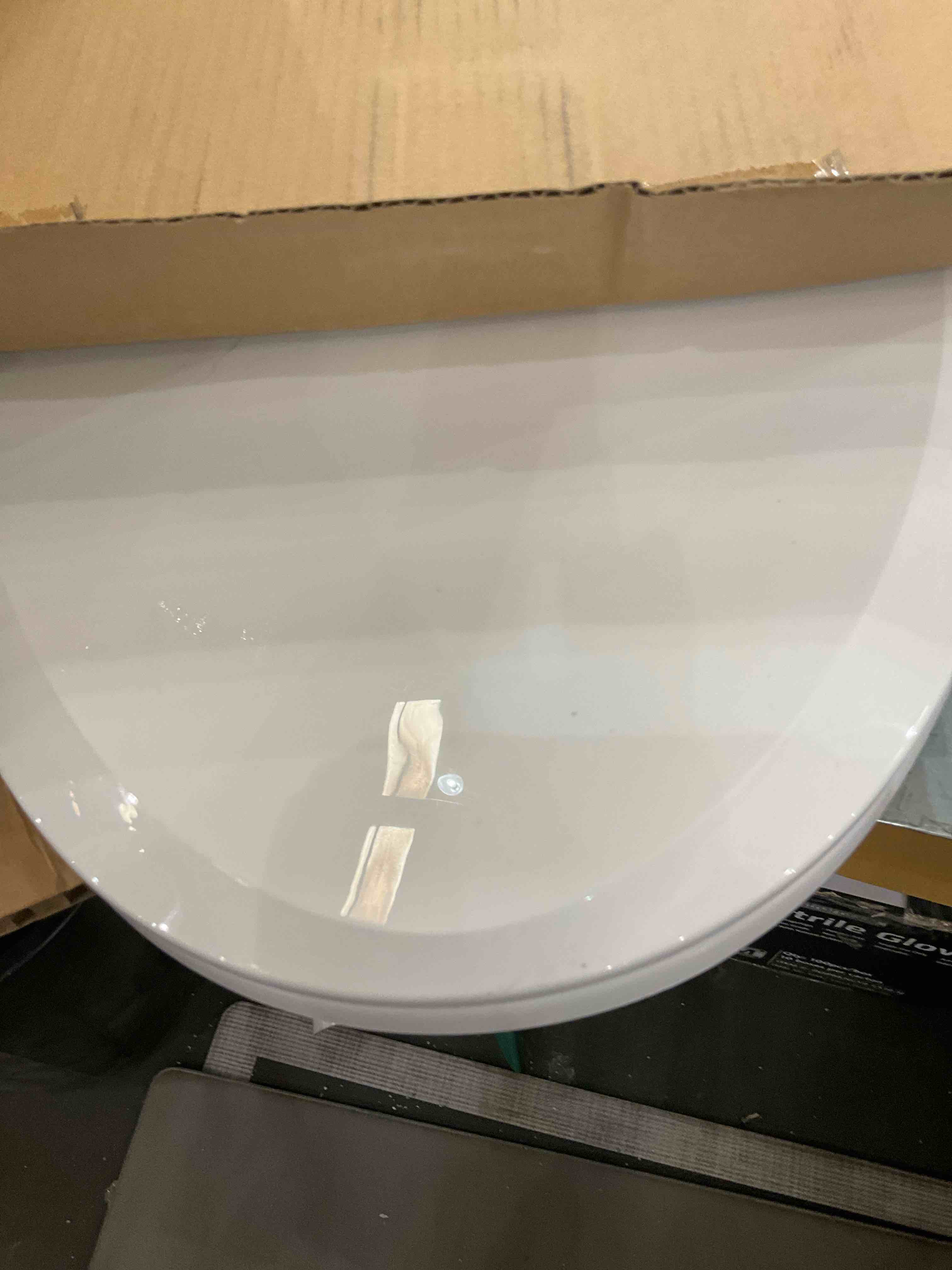 https://s3.amazonaws.com/lotting-images-prod/BargainHunt/EXS01565931_1718124829438.jpeg