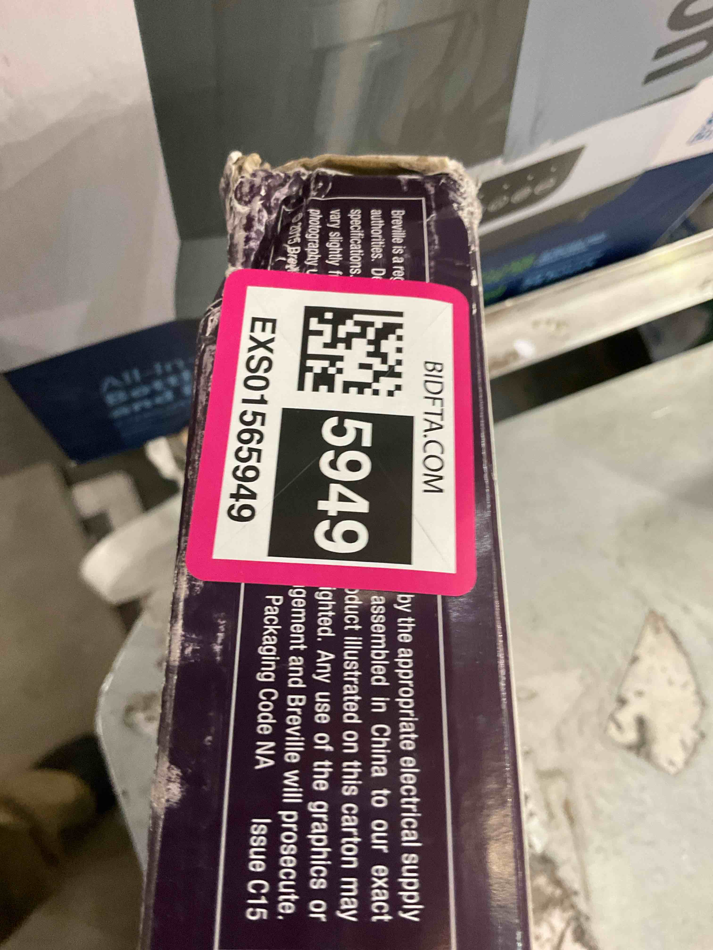 https://s3.amazonaws.com/lotting-images-prod/BargainHunt/EXS01565949_1718126581228.jpeg