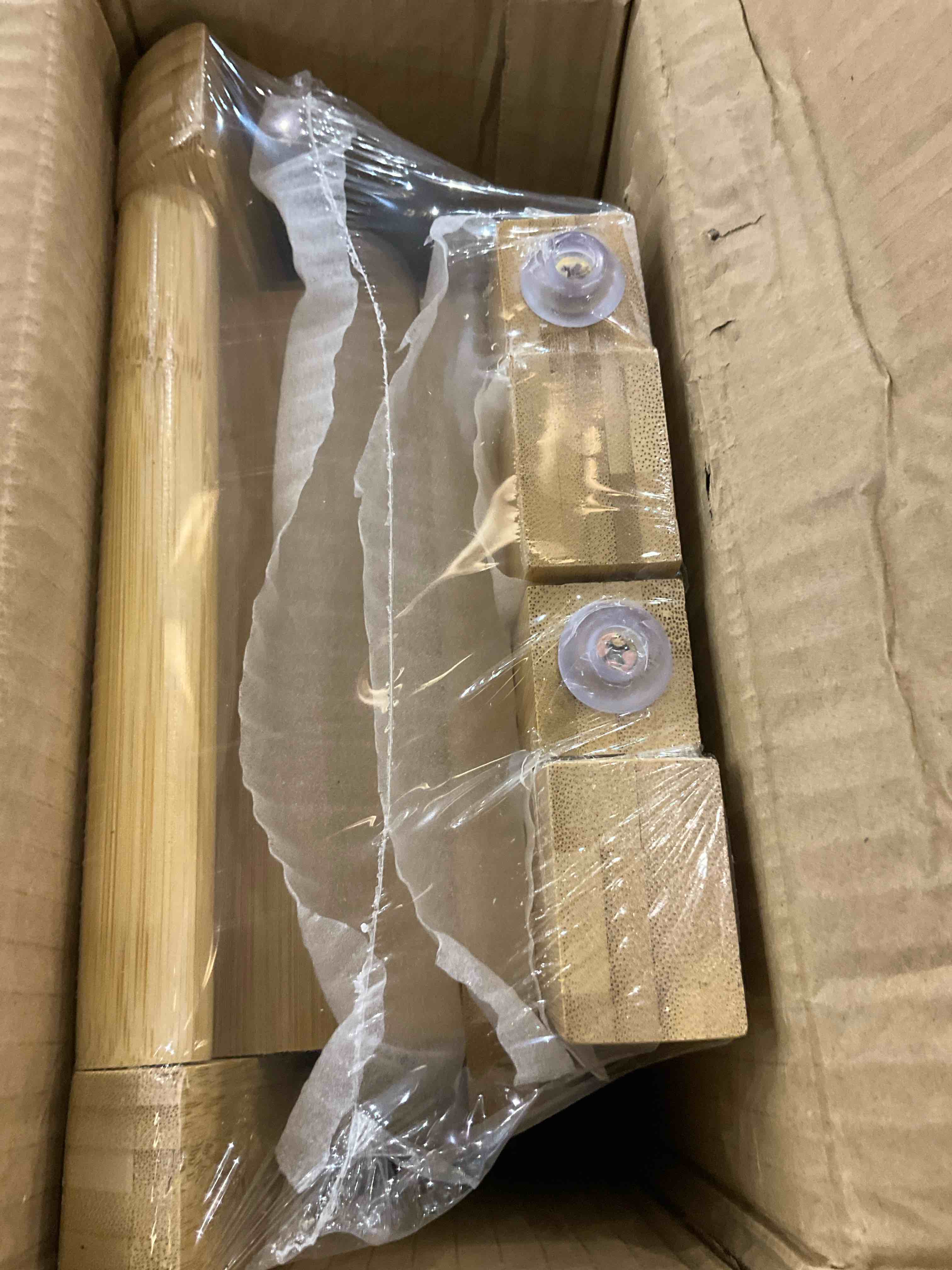 https://s3.amazonaws.com/lotting-images-prod/BargainHunt/EXS01566157_1716207222959.jpeg