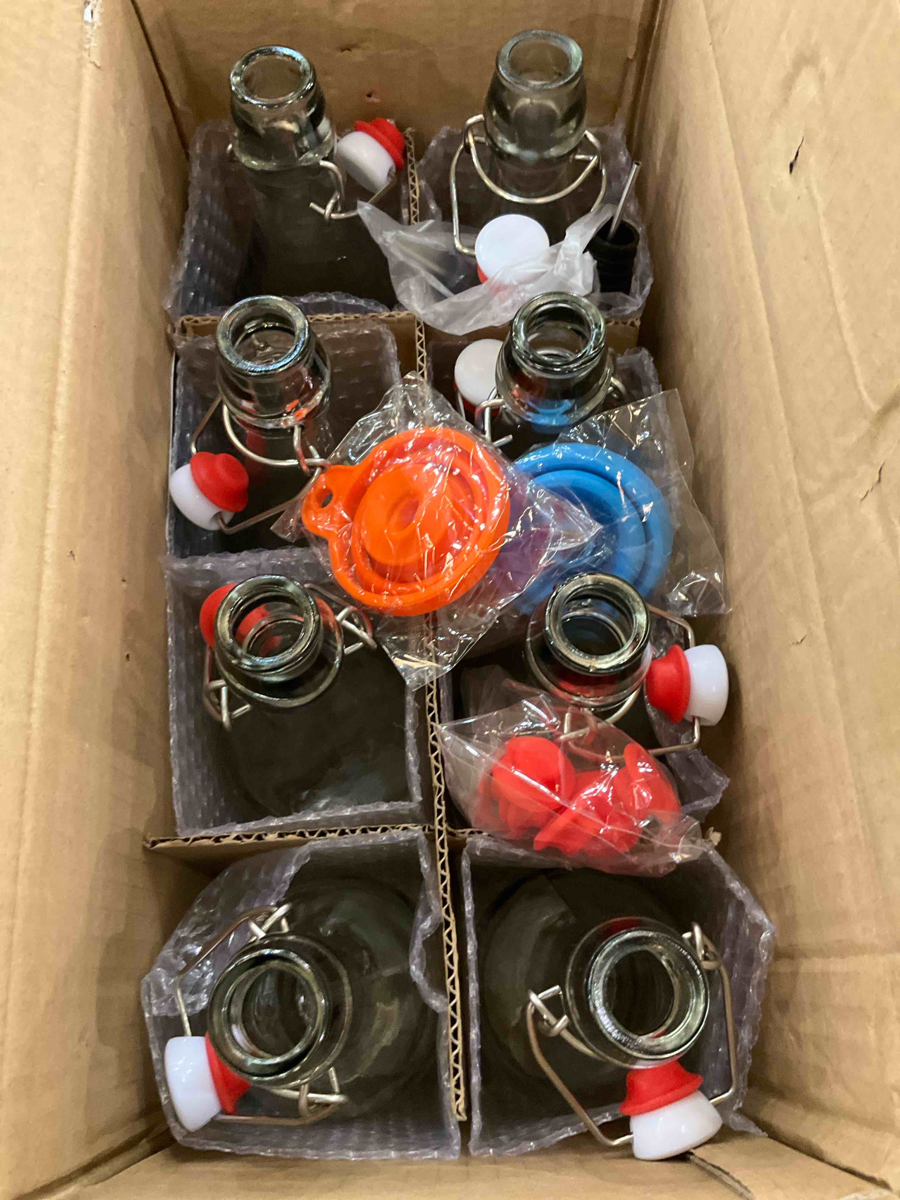 https://s3.amazonaws.com/lotting-images-prod/BargainHunt/EXS01566379_1716303488123.jpeg