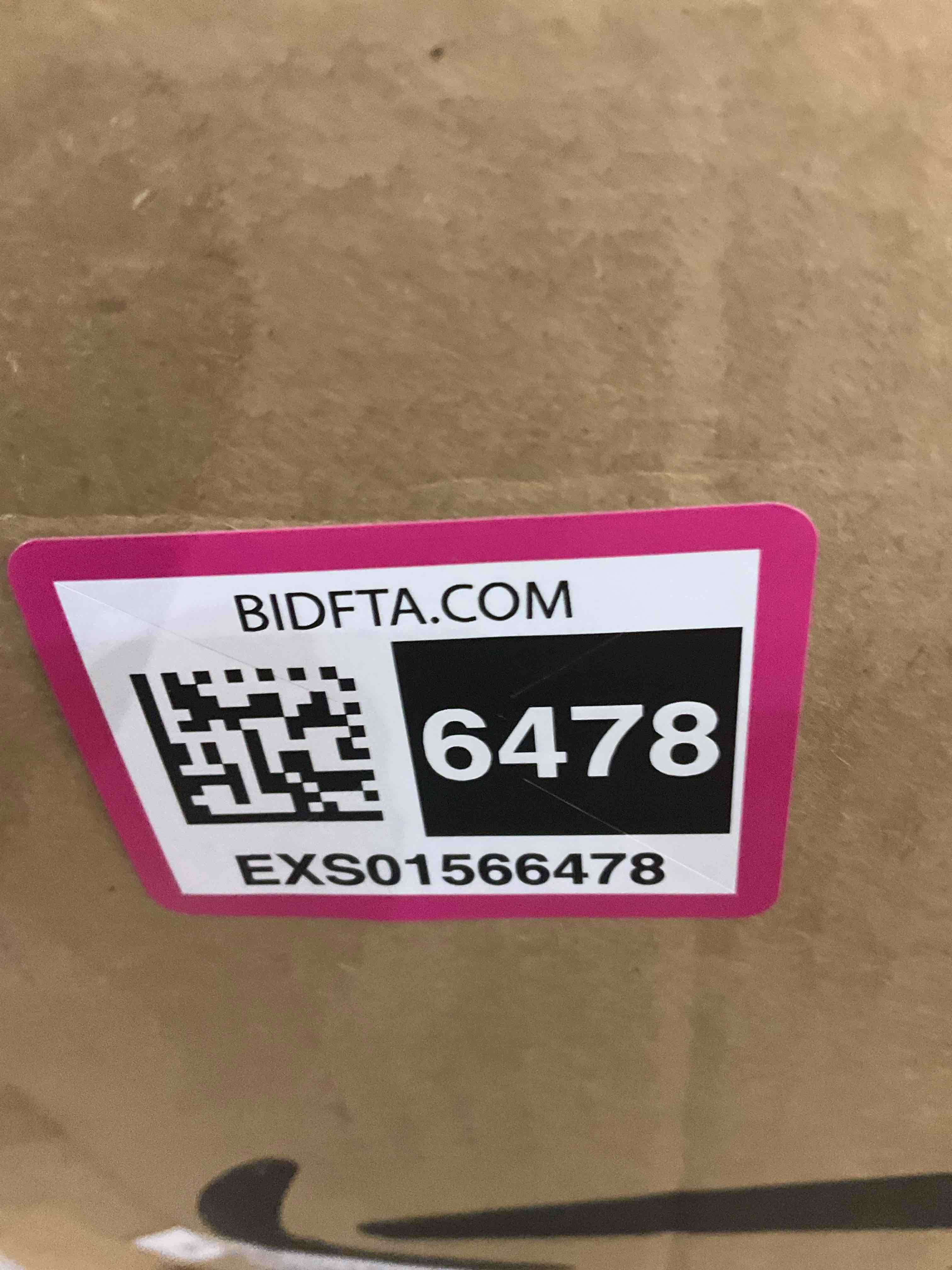 https://s3.amazonaws.com/lotting-images-prod/BargainHunt/EXS01566478_1716381686715.jpeg