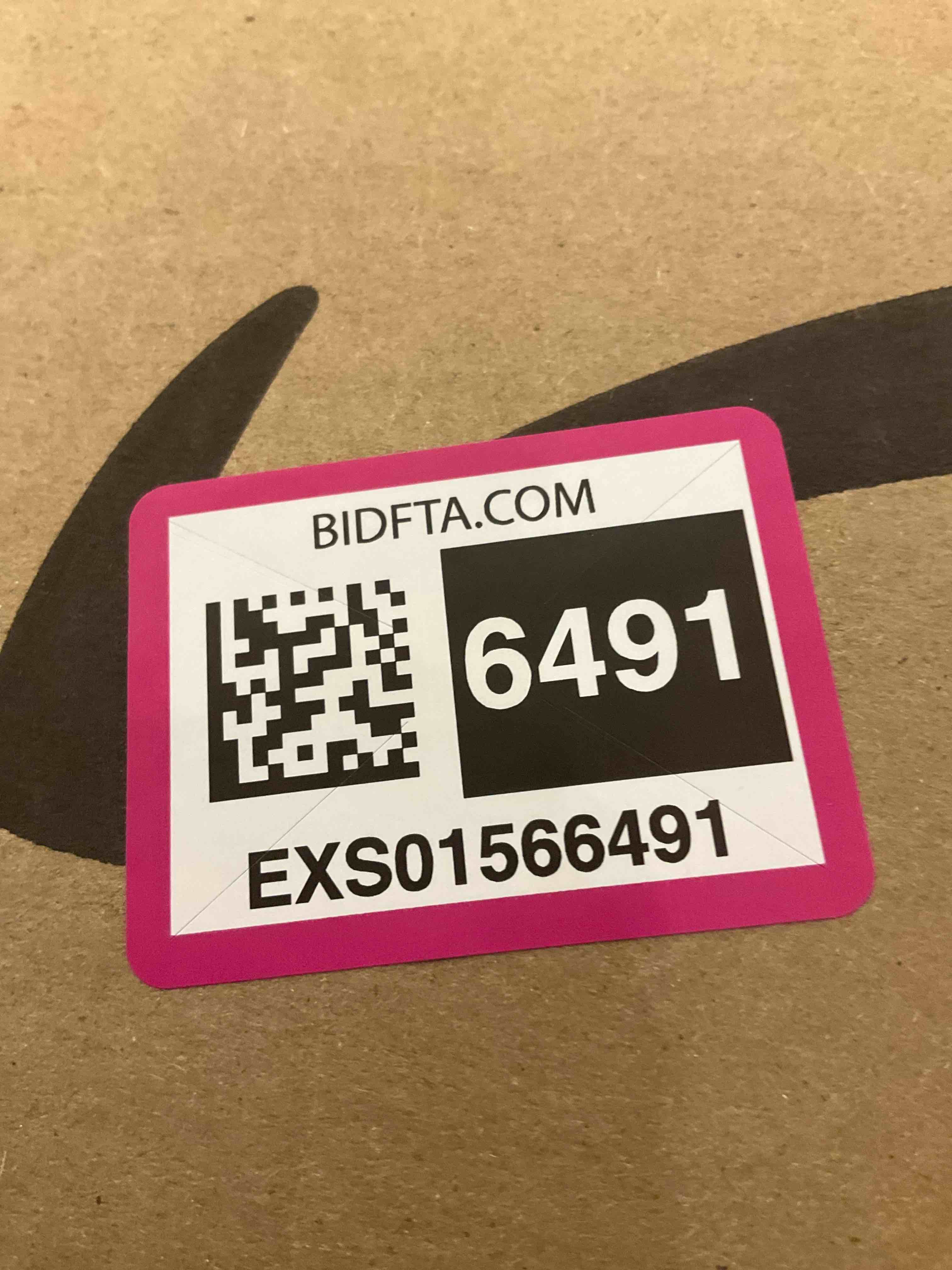 https://s3.amazonaws.com/lotting-images-prod/BargainHunt/EXS01566491_1716384986668.jpeg