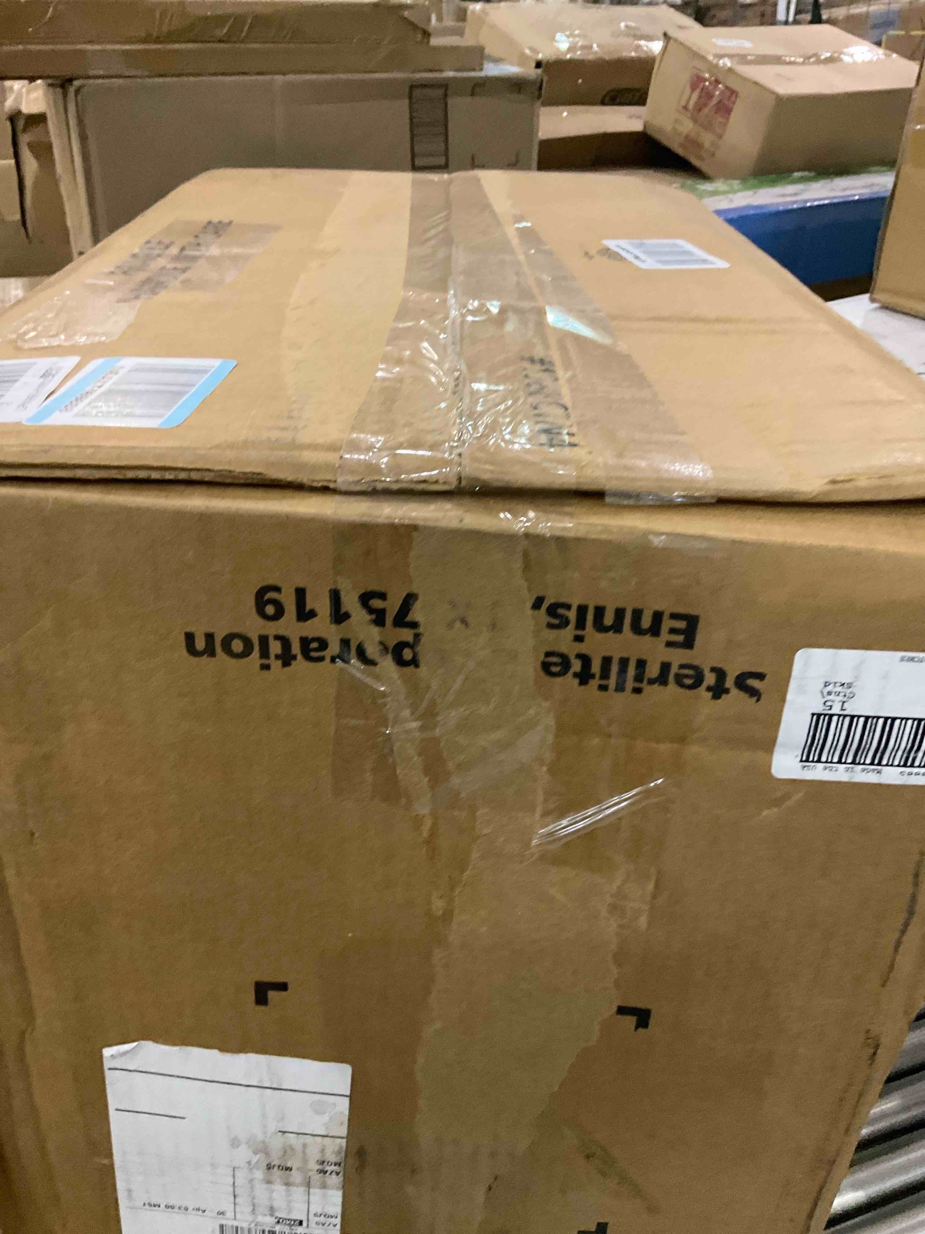 https://s3.amazonaws.com/lotting-images-prod/BargainHunt/EXS01566955_1716549896138.jpeg