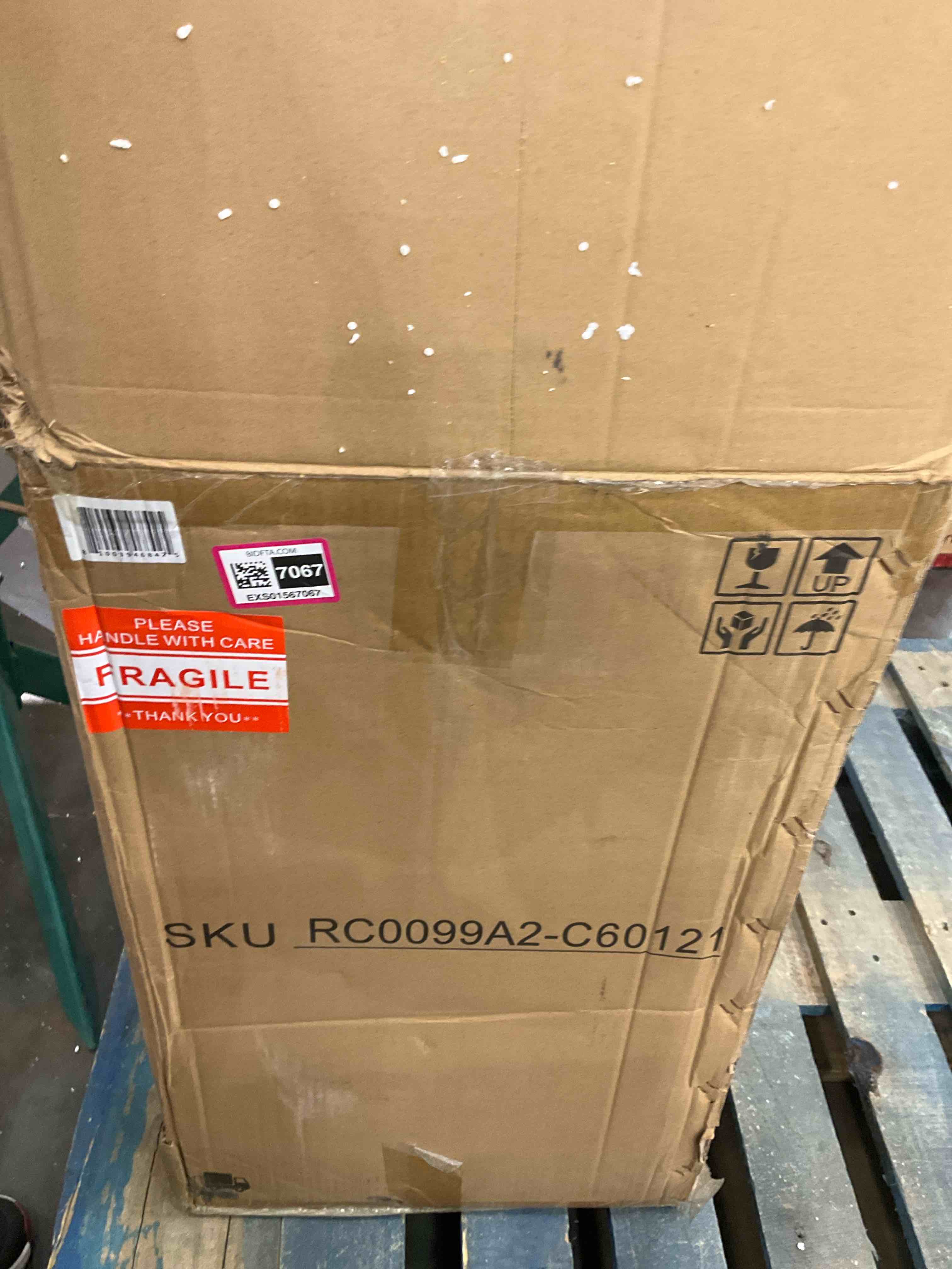 https://s3.amazonaws.com/lotting-images-prod/BargainHunt/EXS01567067_1717686474689.jpeg