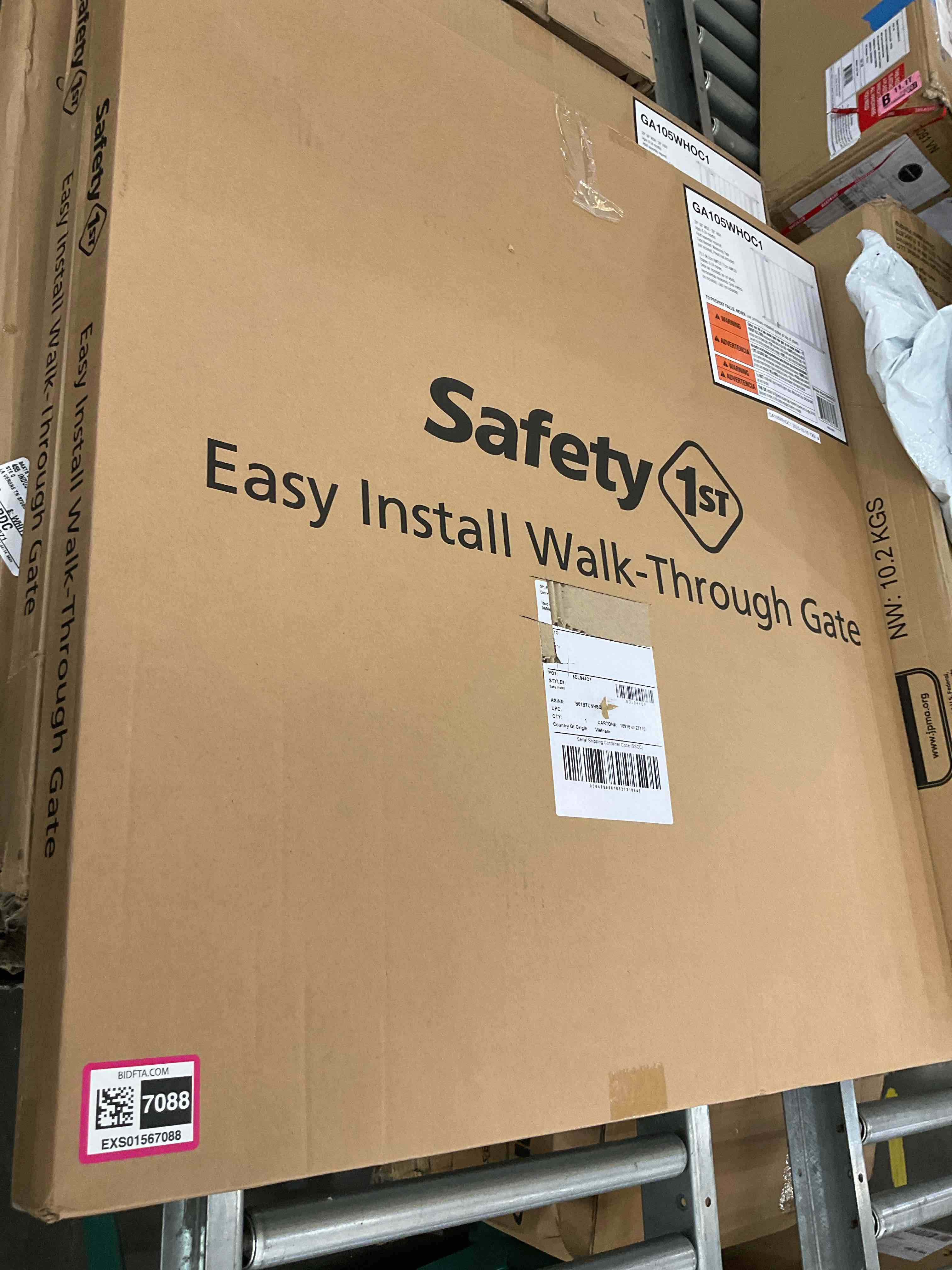 https://s3.amazonaws.com/lotting-images-prod/BargainHunt/EXS01567088_1717692895333.jpeg