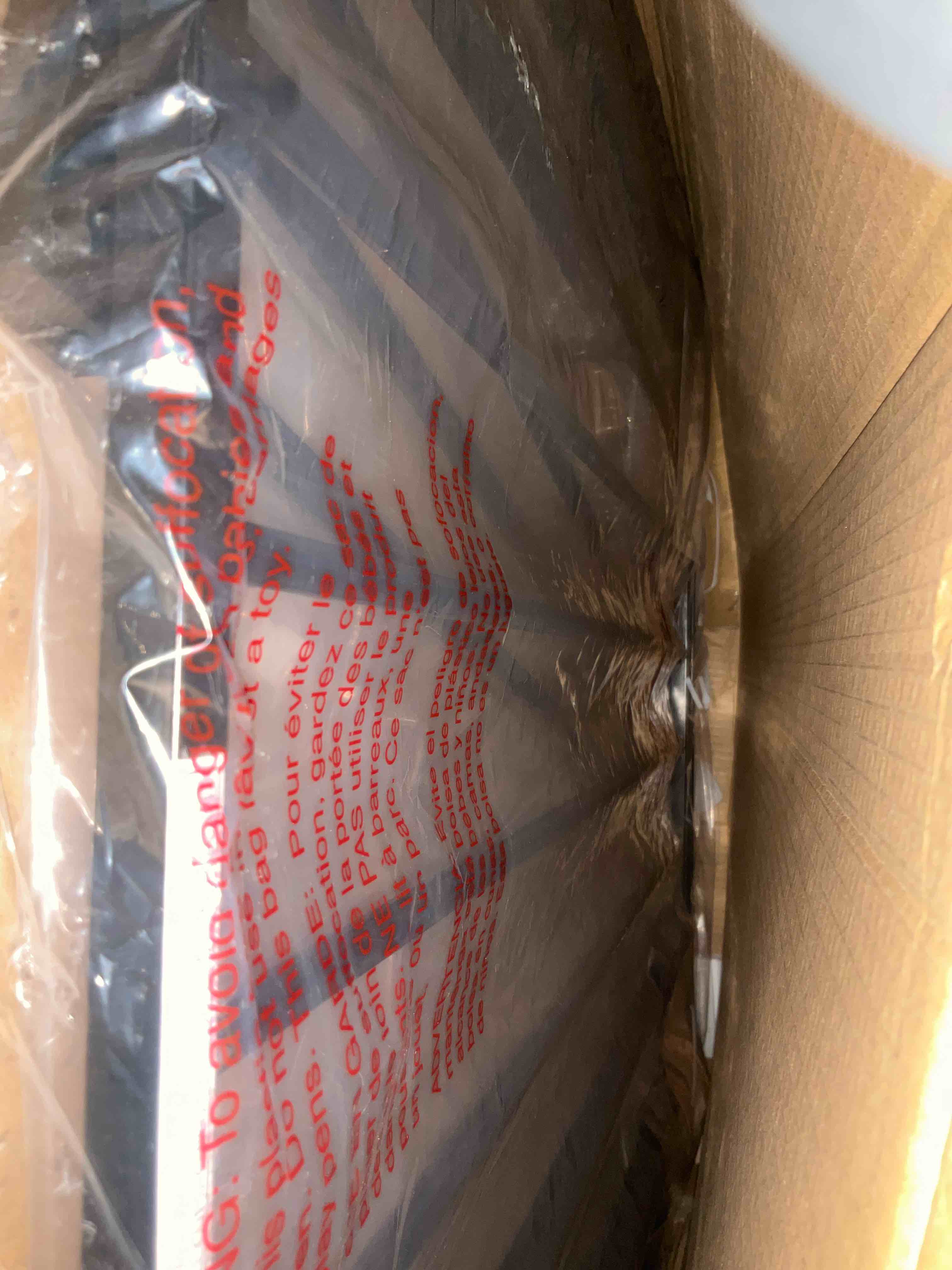 https://s3.amazonaws.com/lotting-images-prod/BargainHunt/EXS01567091_1717693302429.jpeg