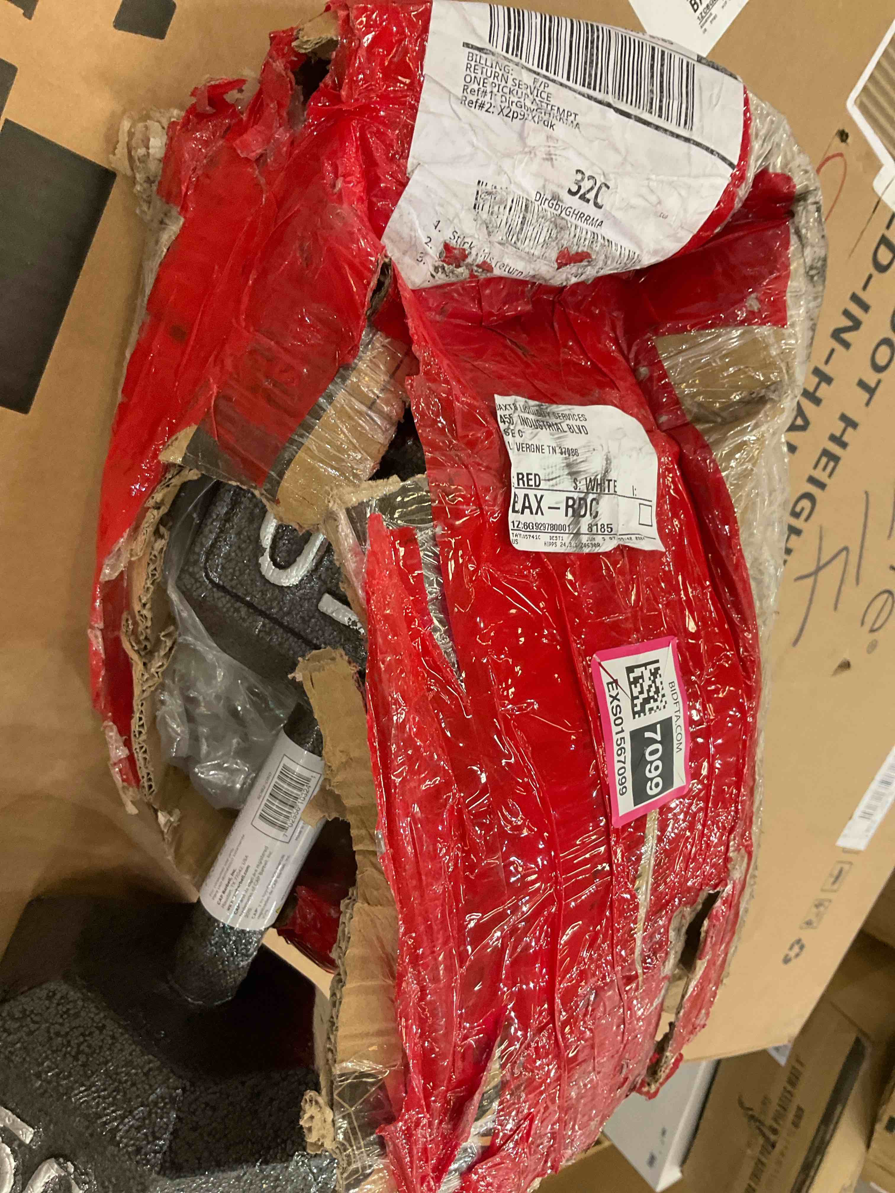 https://s3.amazonaws.com/lotting-images-prod/BargainHunt/EXS01567099_1717698384996.jpeg
