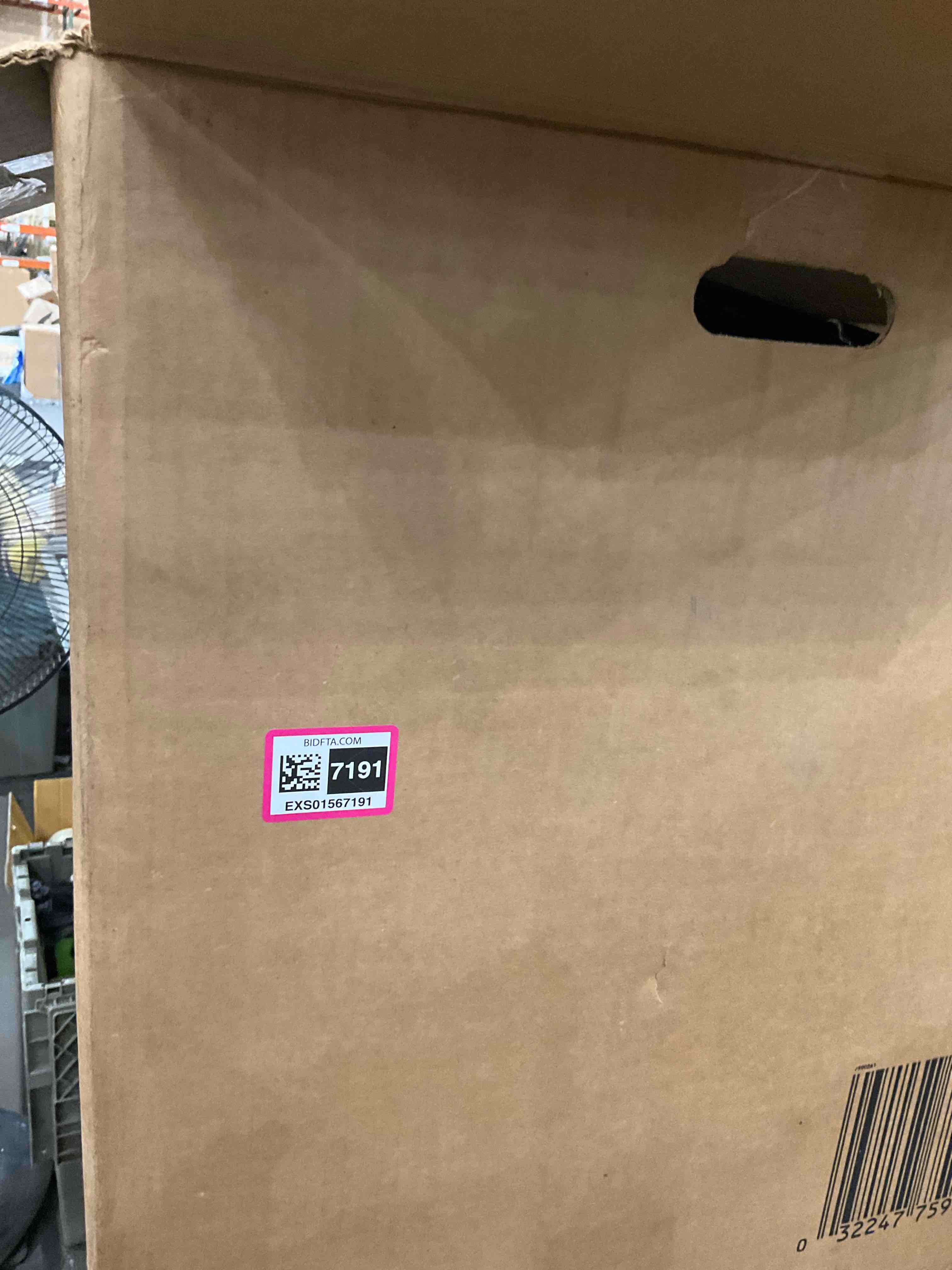 https://s3.amazonaws.com/lotting-images-prod/BargainHunt/EXS01567191_1718031169864.jpeg