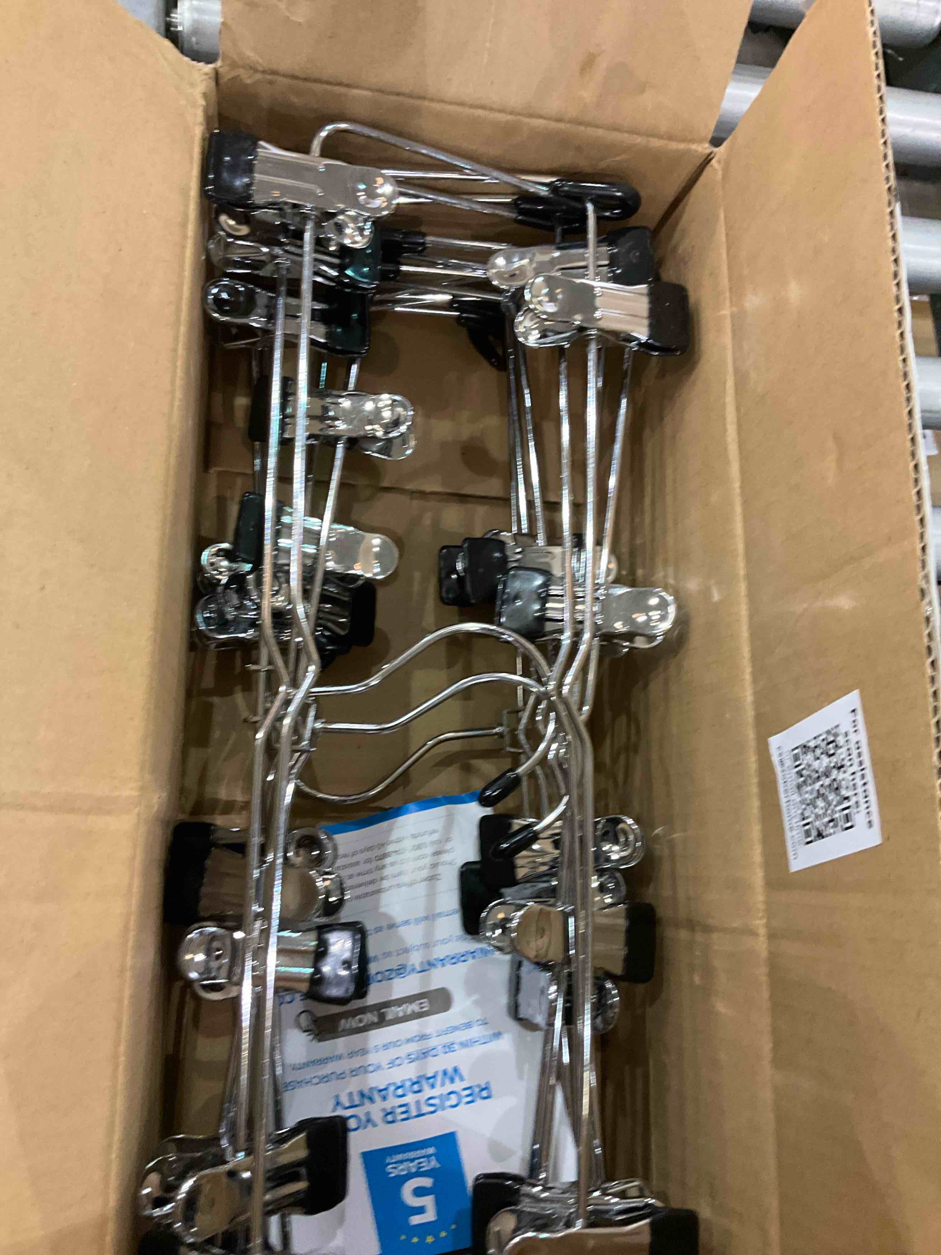 https://s3.amazonaws.com/lotting-images-prod/BargainHunt/EXS01567383_1718280757380.jpeg