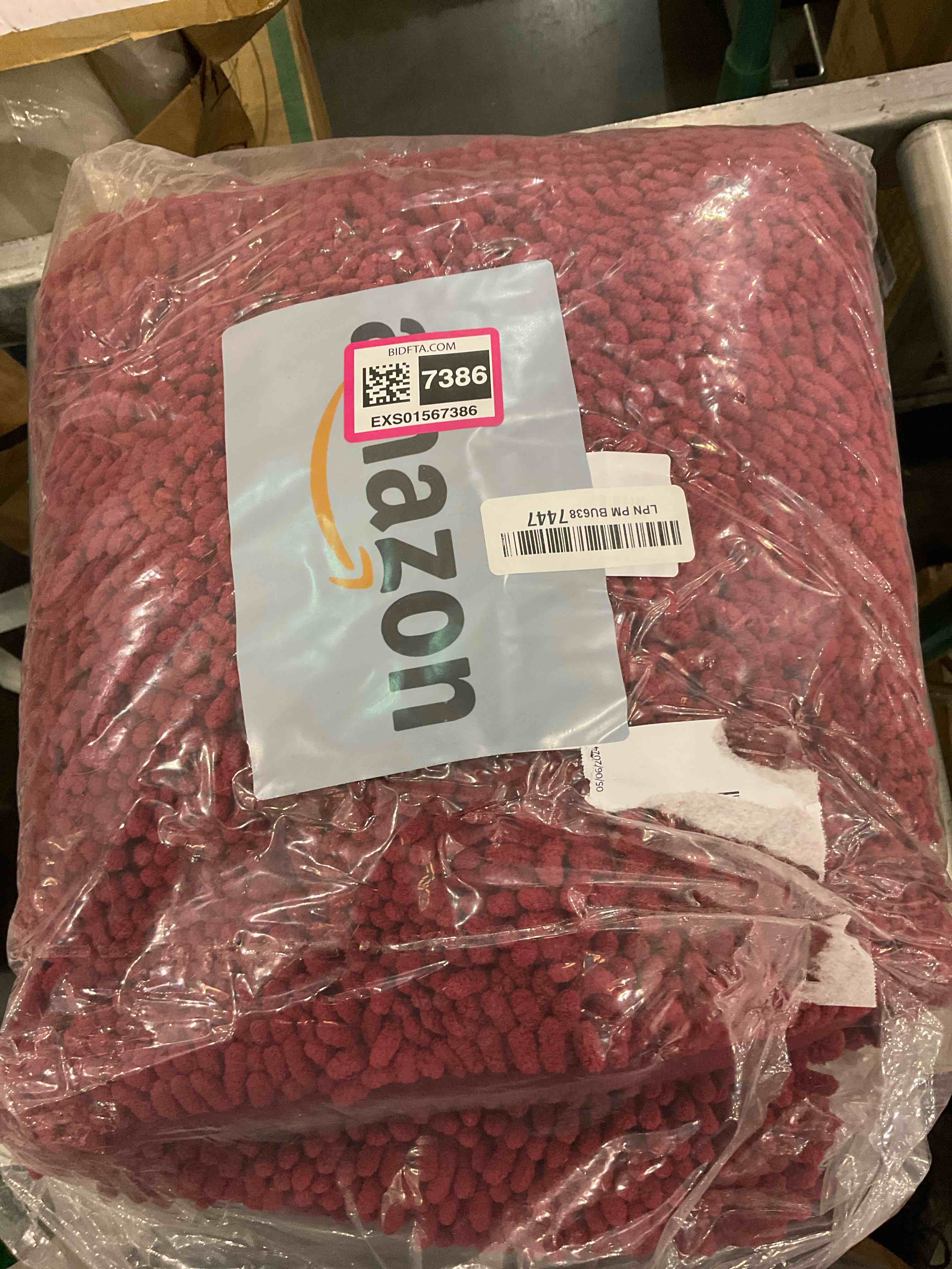 https://s3.amazonaws.com/lotting-images-prod/BargainHunt/EXS01567386_1718280909642.jpeg