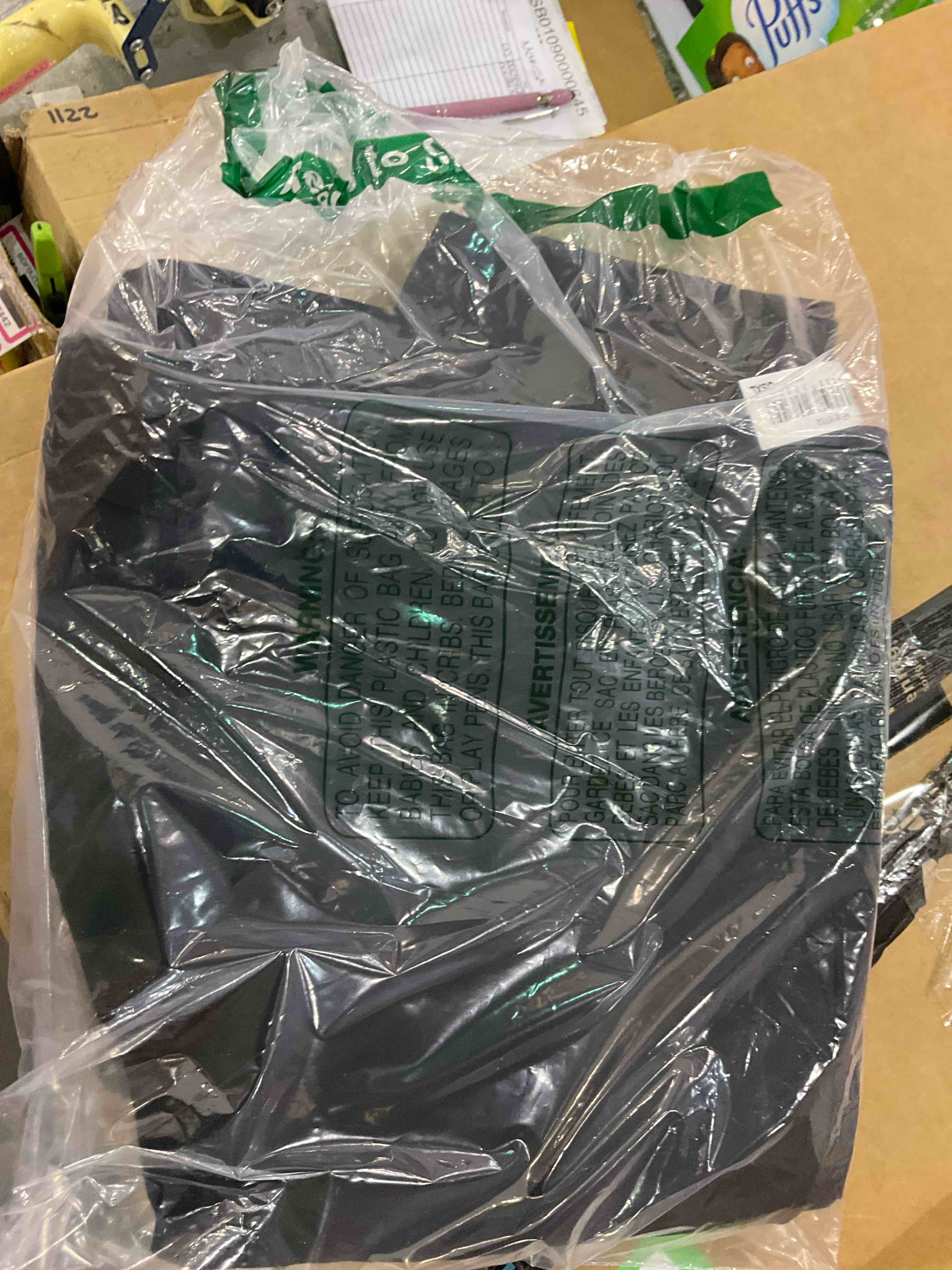 https://s3.amazonaws.com/lotting-images-prod/BargainHunt/EXS01567440_1718364233378.jpeg