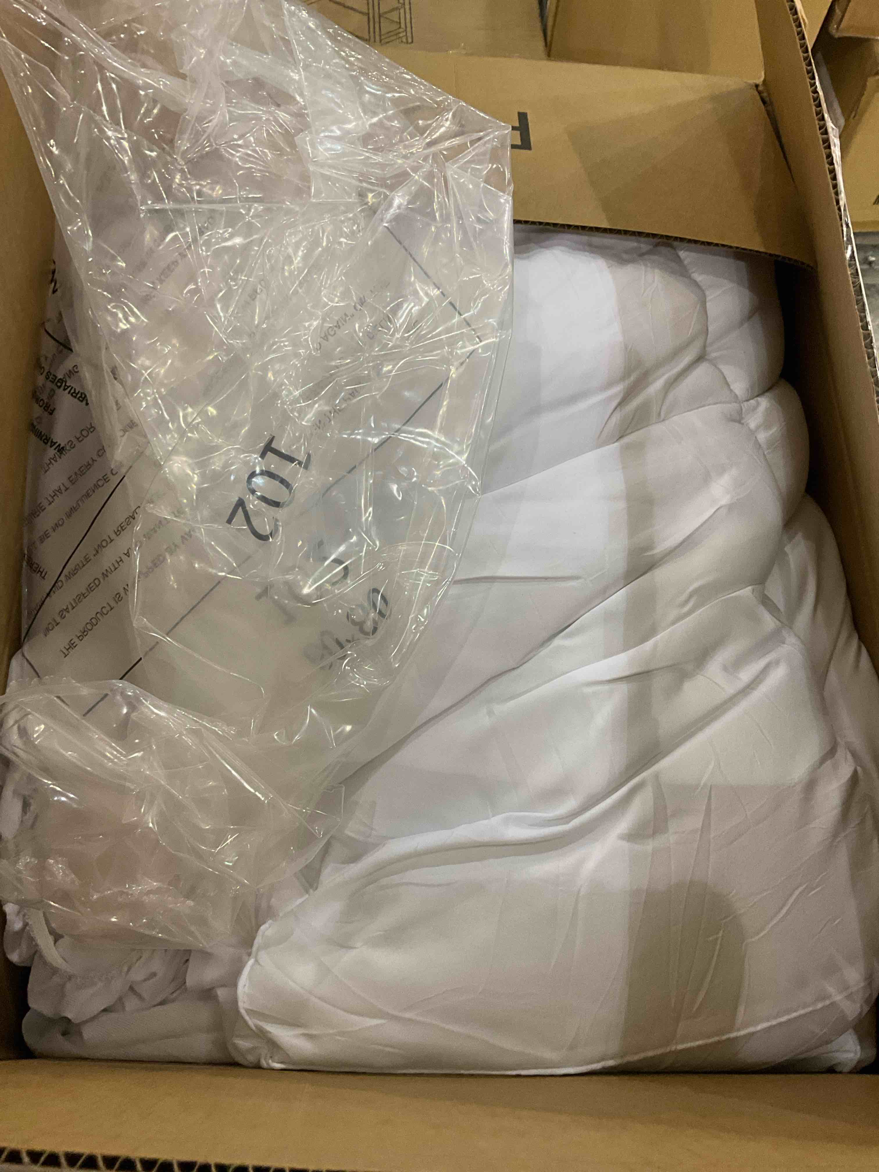 Cooling Mattress Topper Queen for Back Pain, Extra Thick Mattress Pad Cover, Plush Pillow Top Overfilled with Down Alternative, Deep Elastic Pocket, White