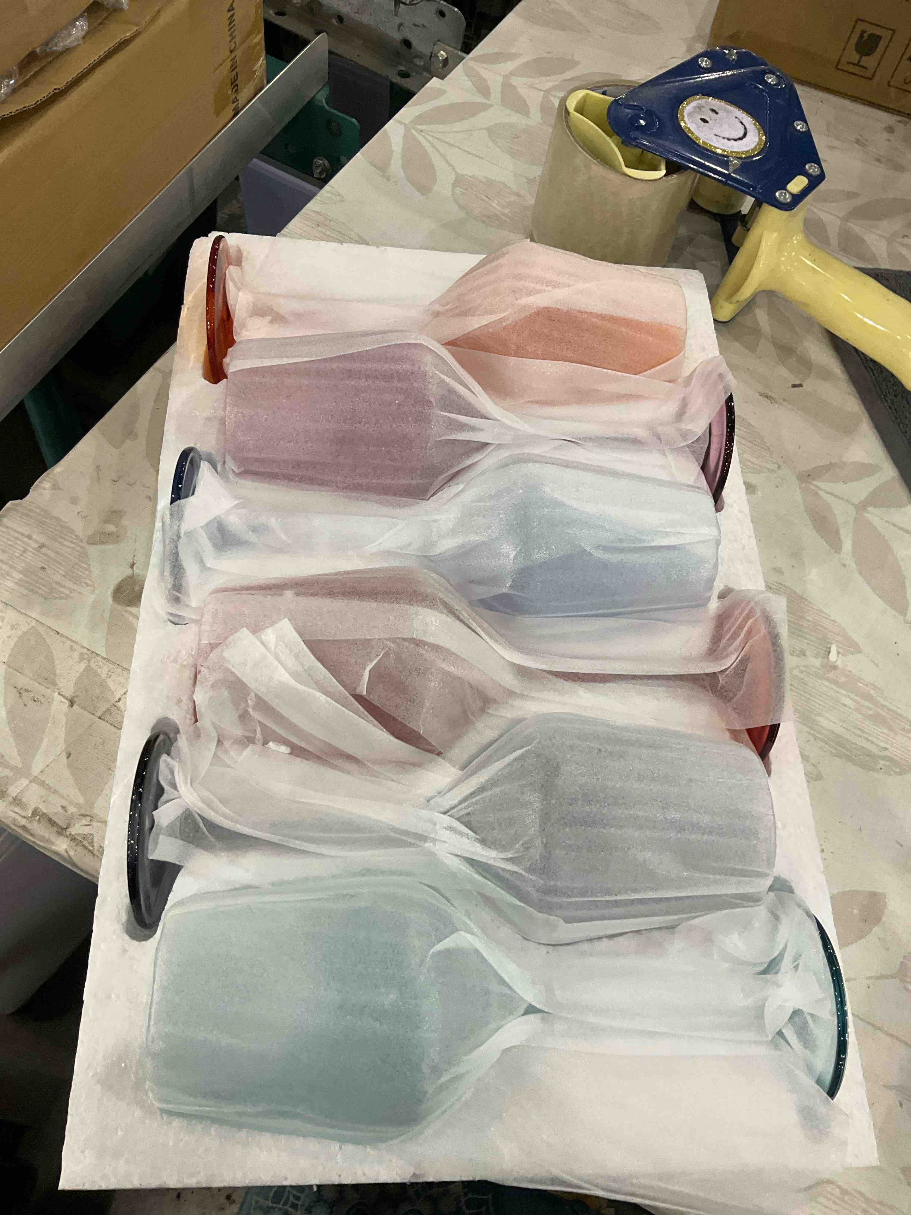 https://s3.amazonaws.com/lotting-images-prod/BargainHunt/EXS01567538_1715946551832.jpeg