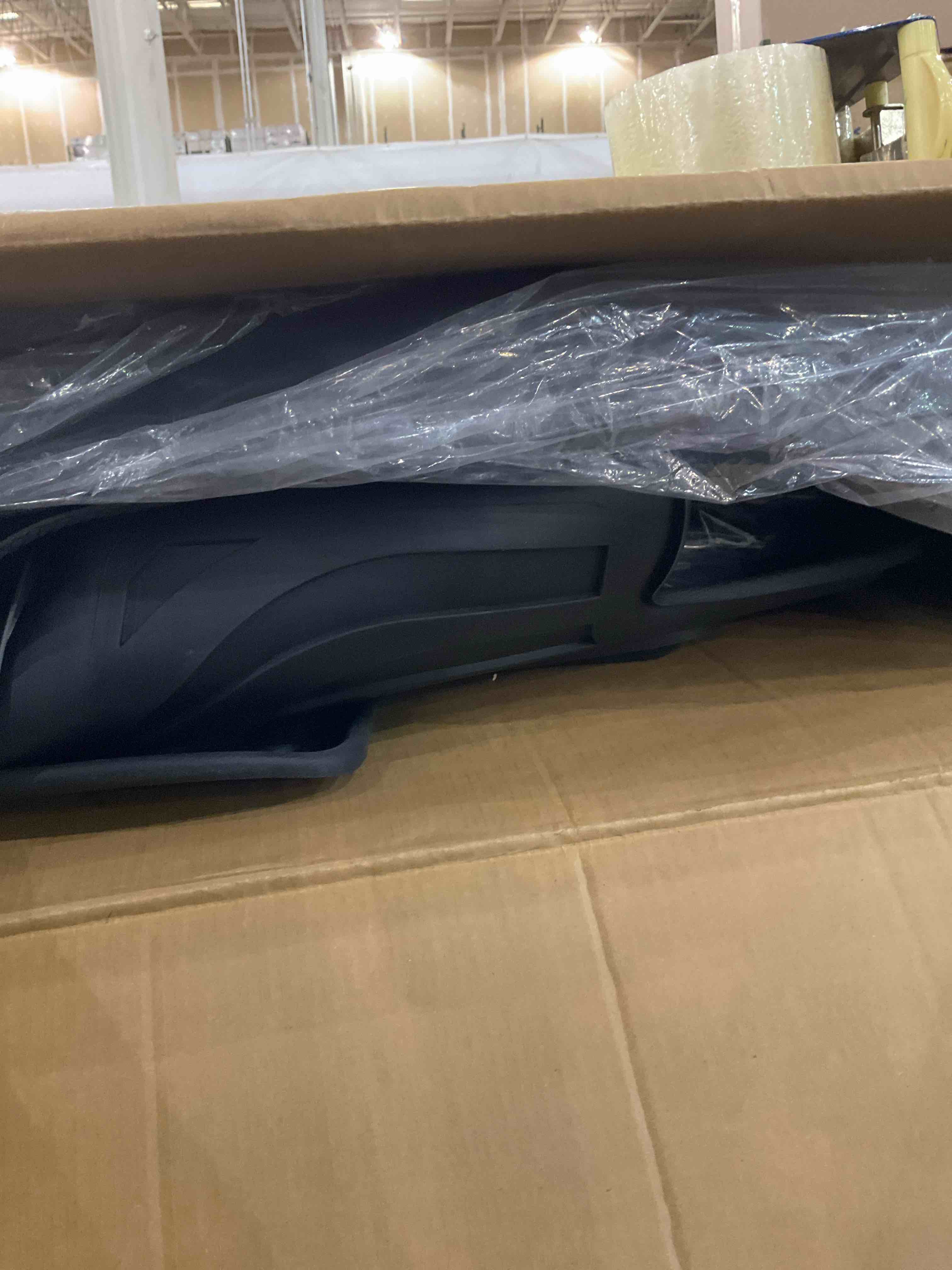 https://s3.amazonaws.com/lotting-images-prod/BargainHunt/EXS01567601_1715955483718.jpeg