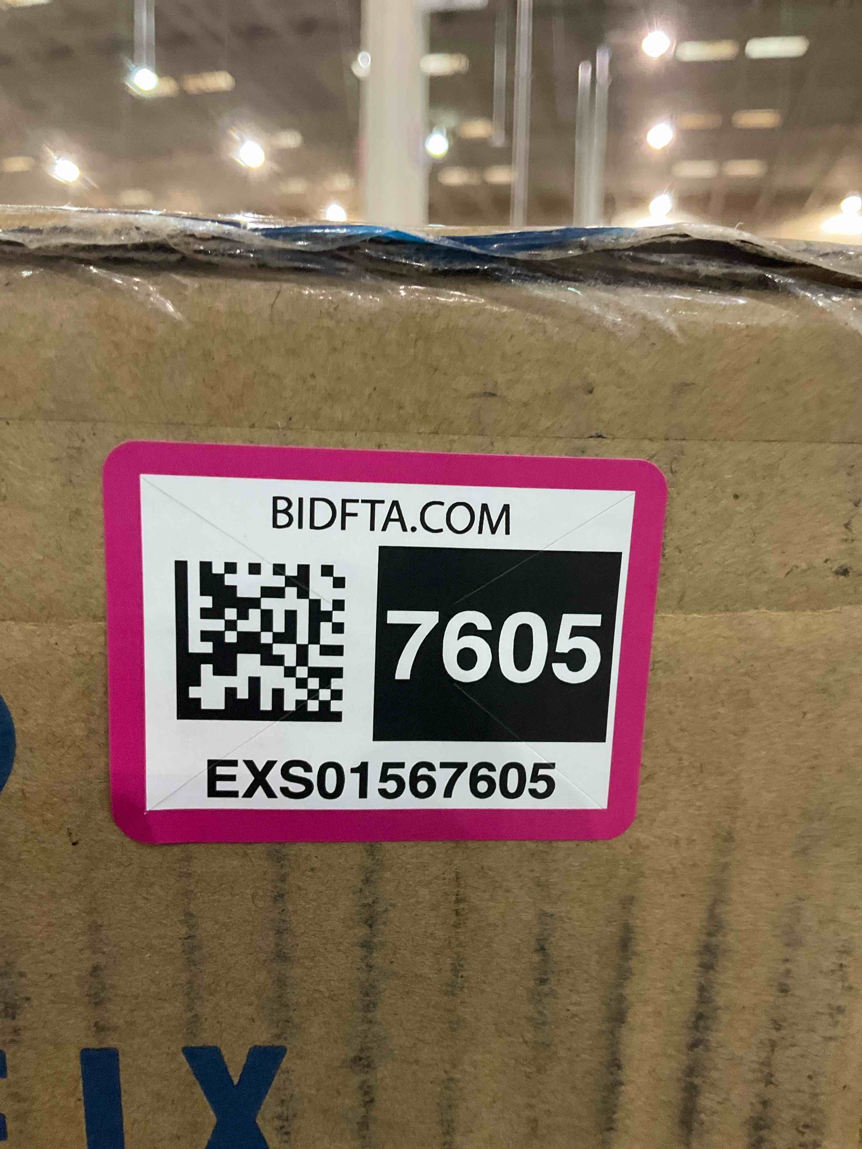 https://s3.amazonaws.com/lotting-images-prod/BargainHunt/EXS01567605_1715955930569.jpeg
