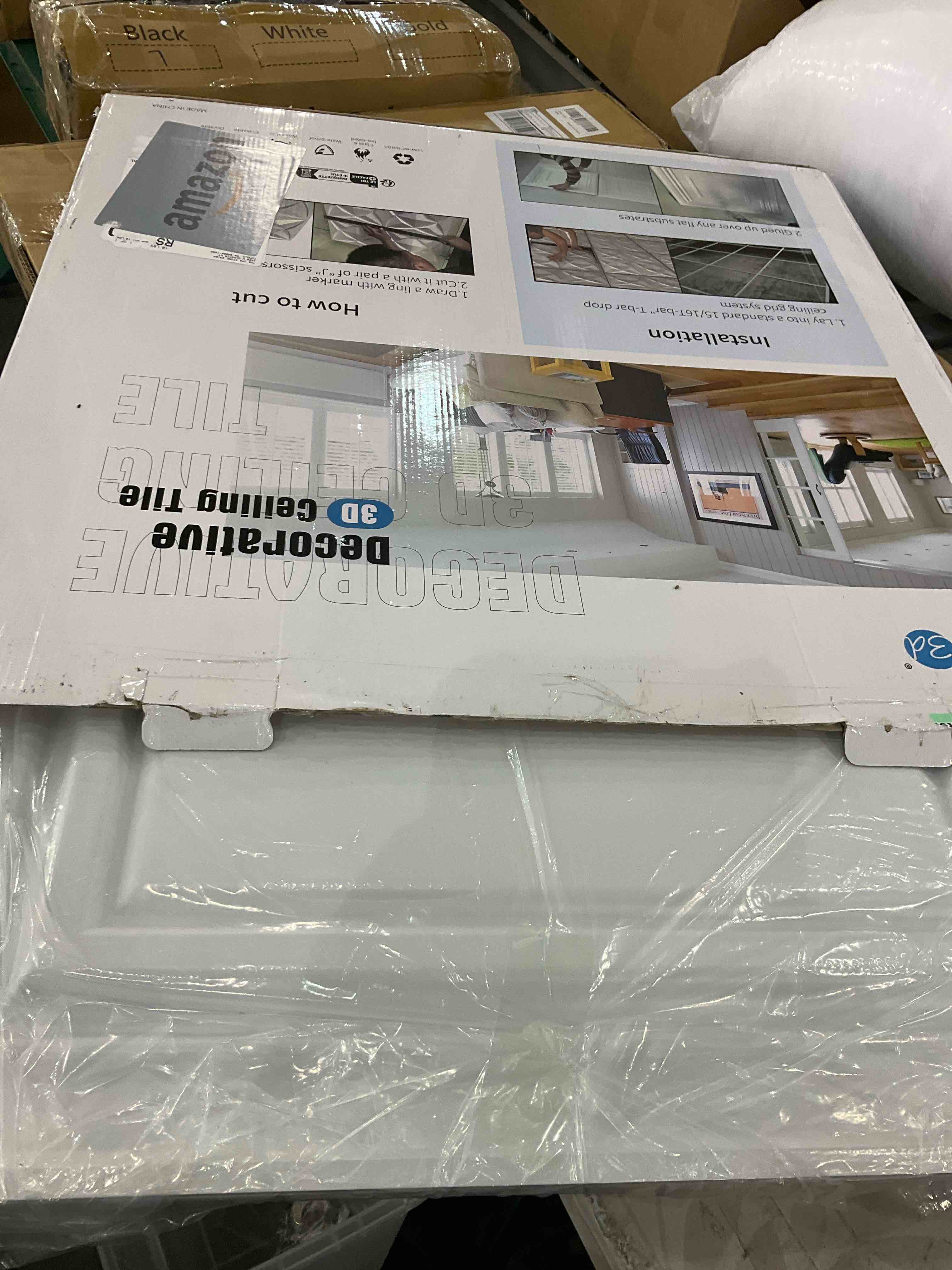 https://s3.amazonaws.com/lotting-images-prod/BargainHunt/EXS01567693_1716204021157.jpeg