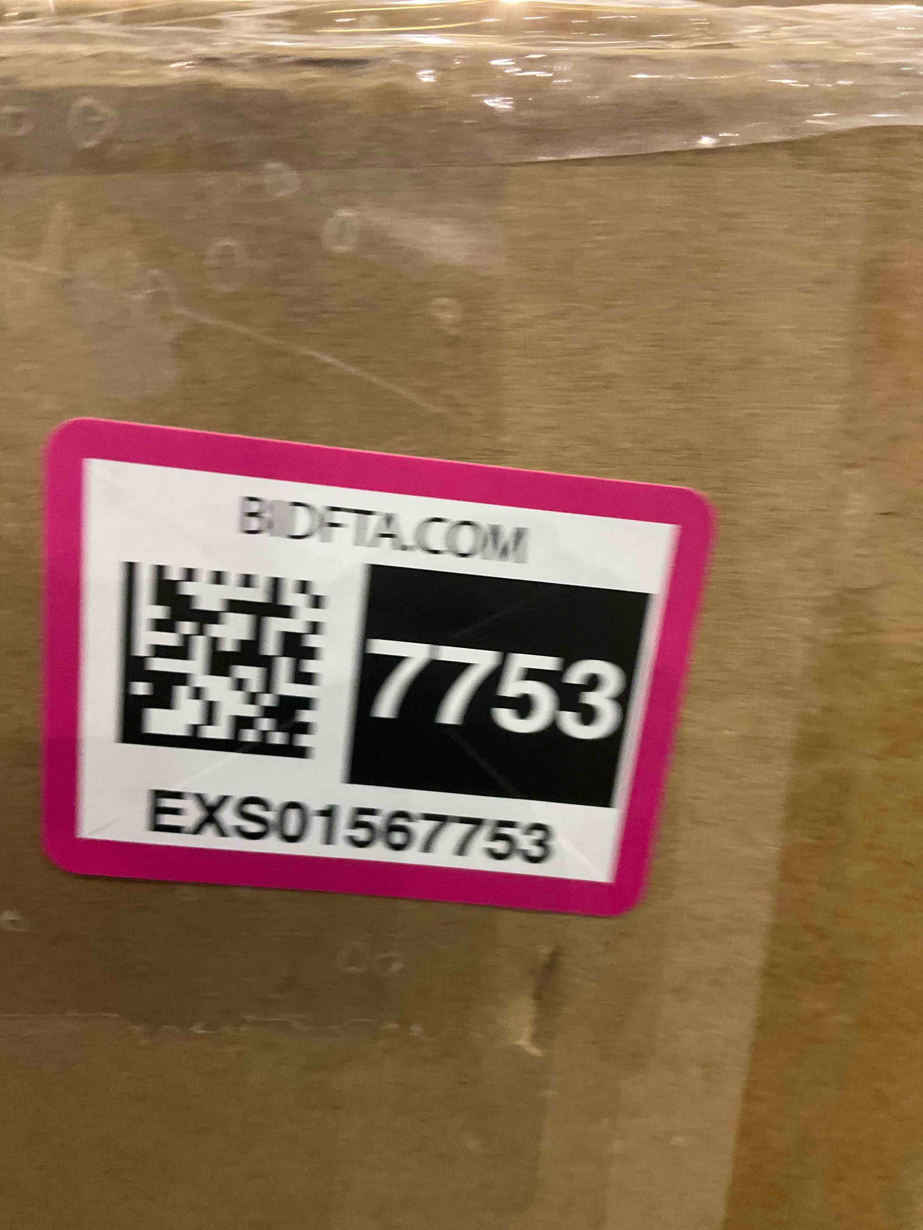 https://s3.amazonaws.com/lotting-images-prod/BargainHunt/EXS01567753_1716211377471.jpeg