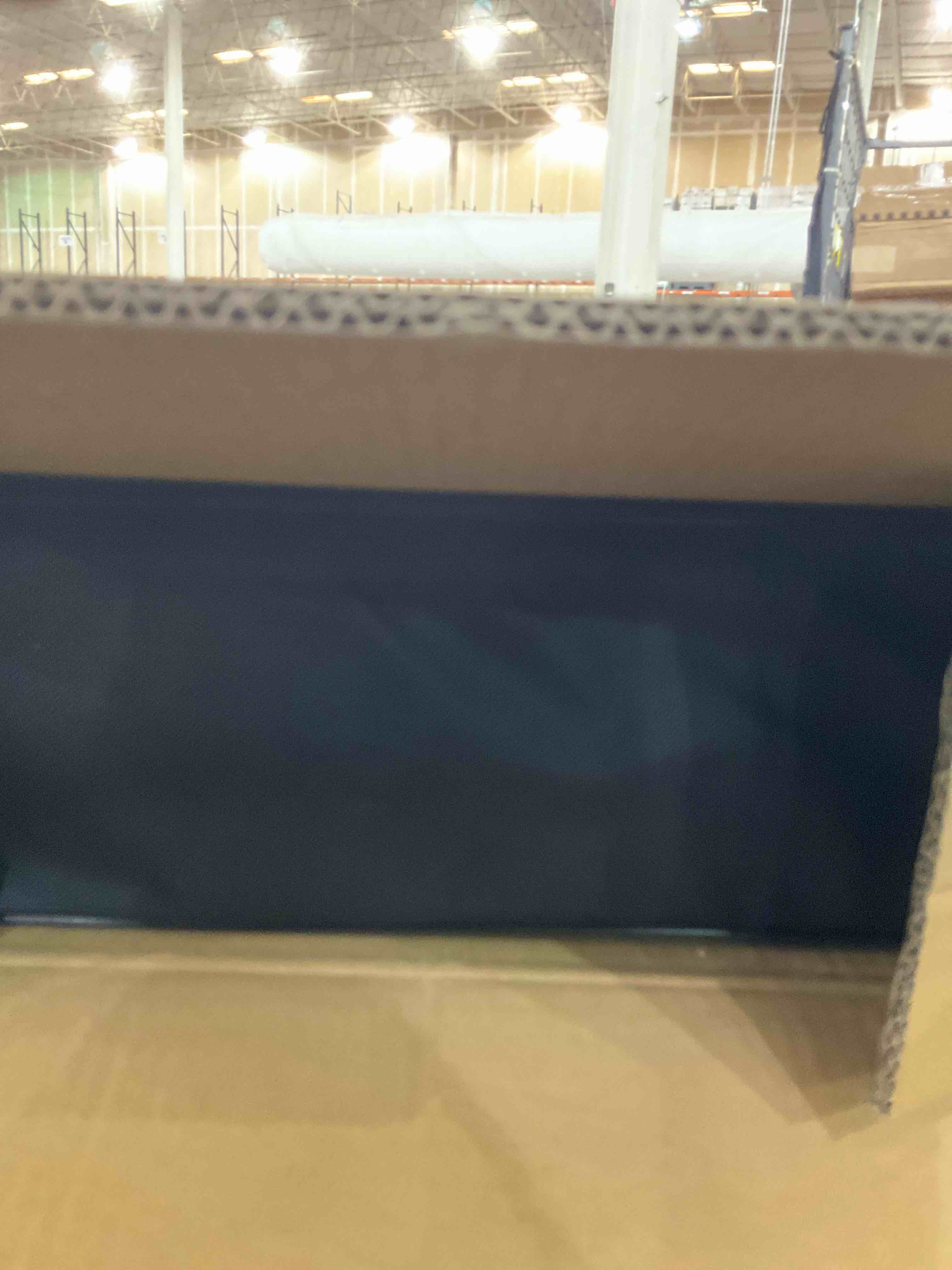 https://s3.amazonaws.com/lotting-images-prod/BargainHunt/EXS01567754_1716211430690.jpeg