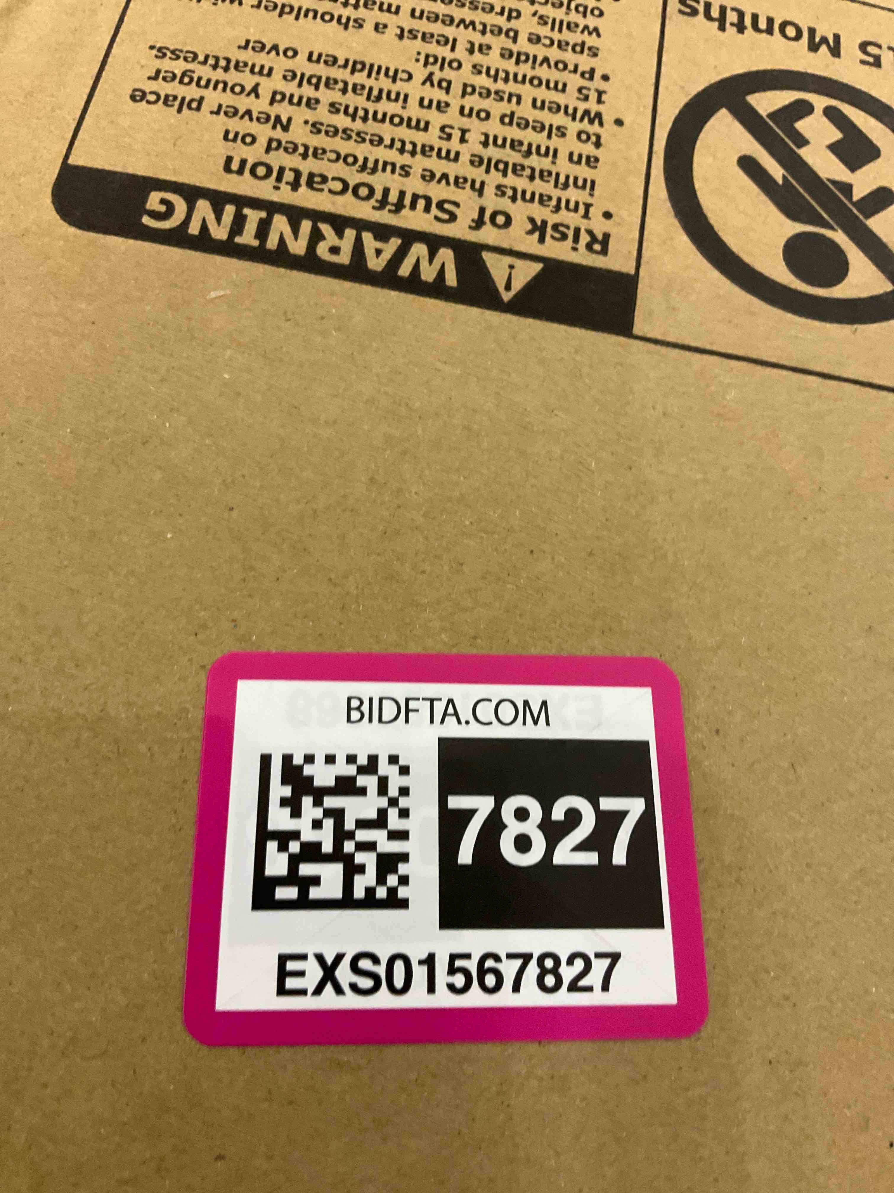 https://s3.amazonaws.com/lotting-images-prod/BargainHunt/EXS01567827_1716223780022.jpeg