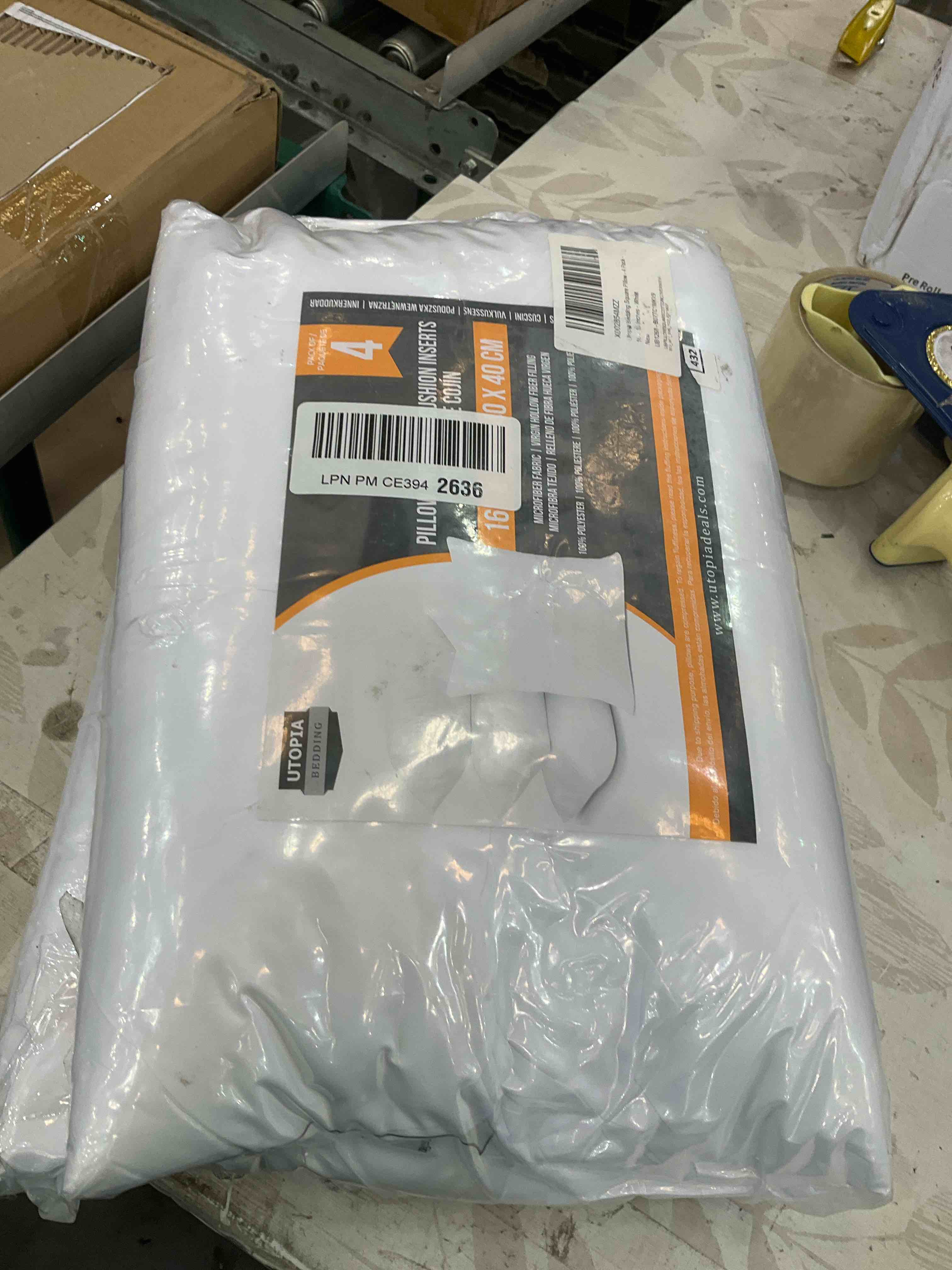 https://s3.amazonaws.com/lotting-images-prod/BargainHunt/EXS01567835_1716224986262.jpeg
