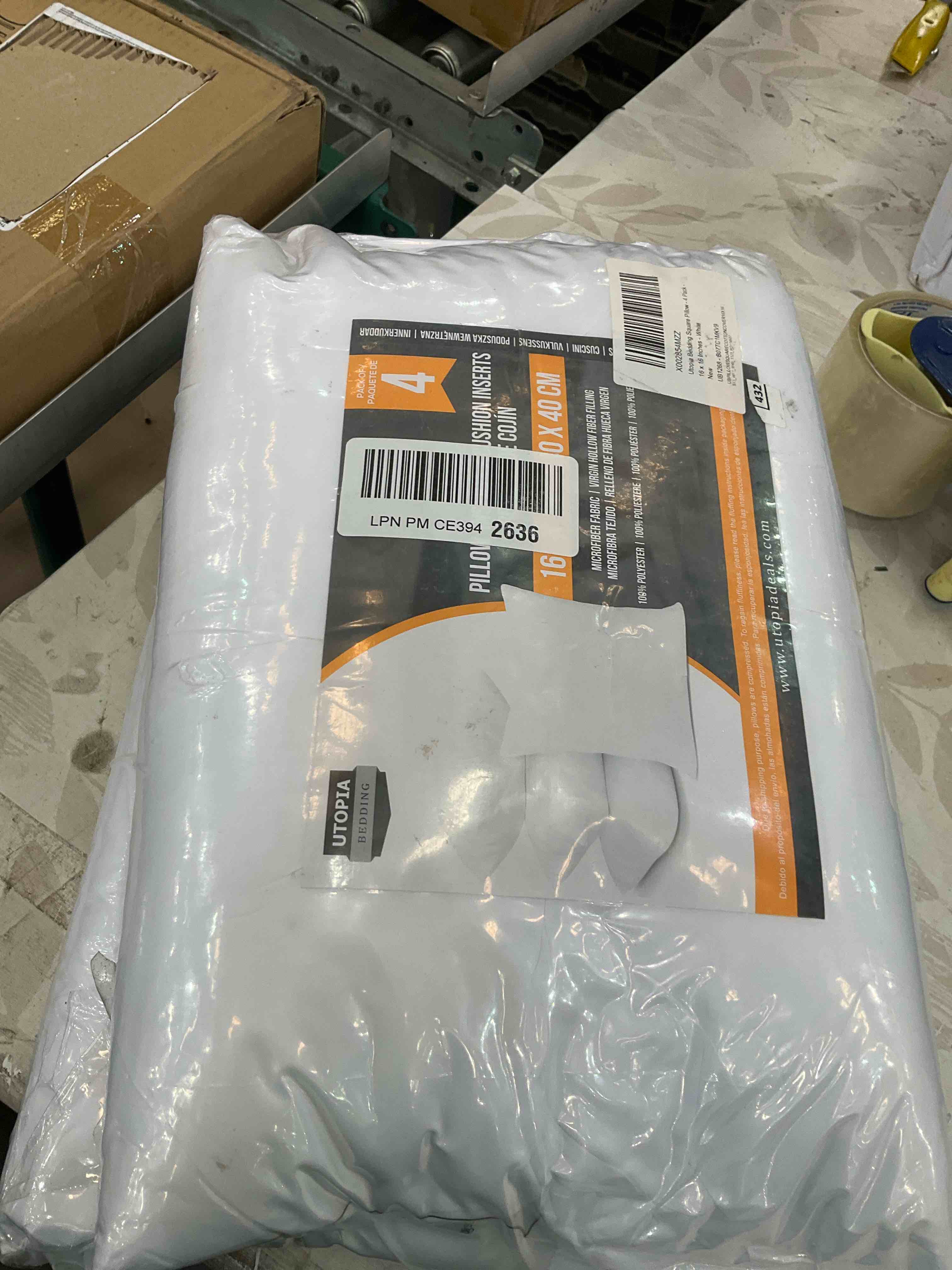 https://s3.amazonaws.com/lotting-images-prod/BargainHunt/EXS01567835_1716224988063.jpeg