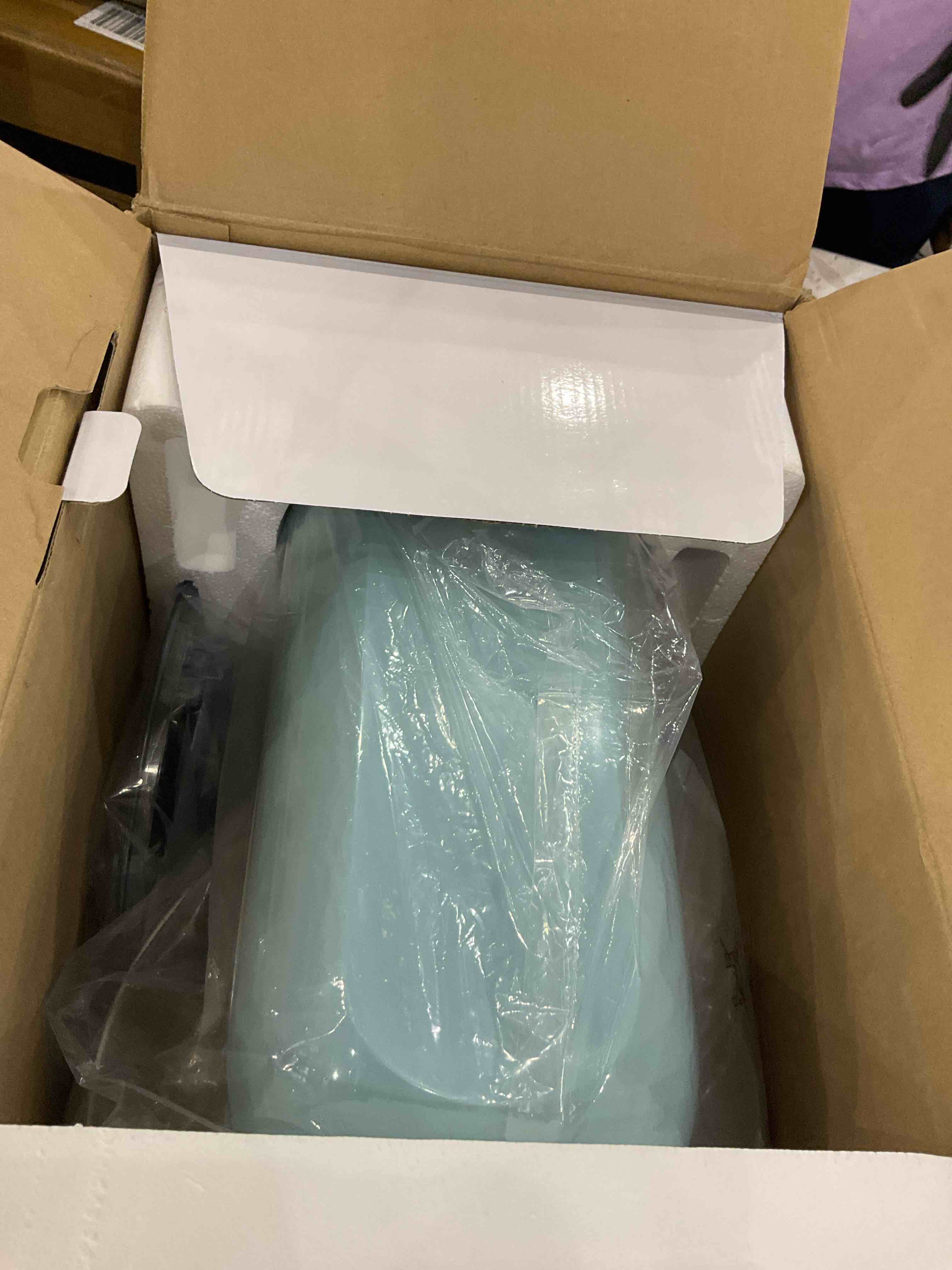 https://s3.amazonaws.com/lotting-images-prod/BargainHunt/EXS01567907_1716291964723.jpeg
